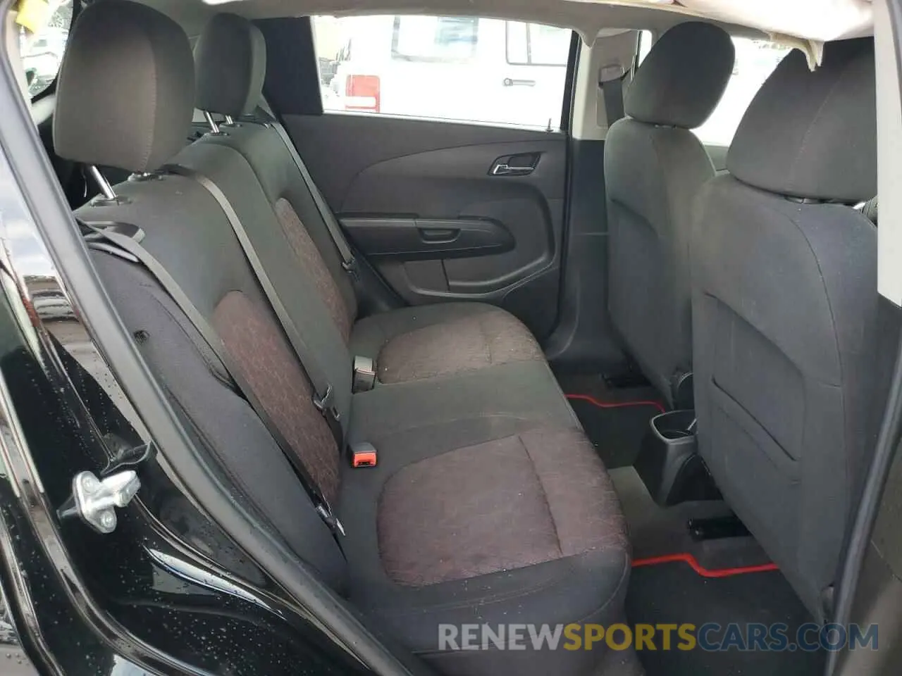 10 Photograph of a damaged car 1G1JD6SB6K4134106 CHEVROLET SONIC 2019