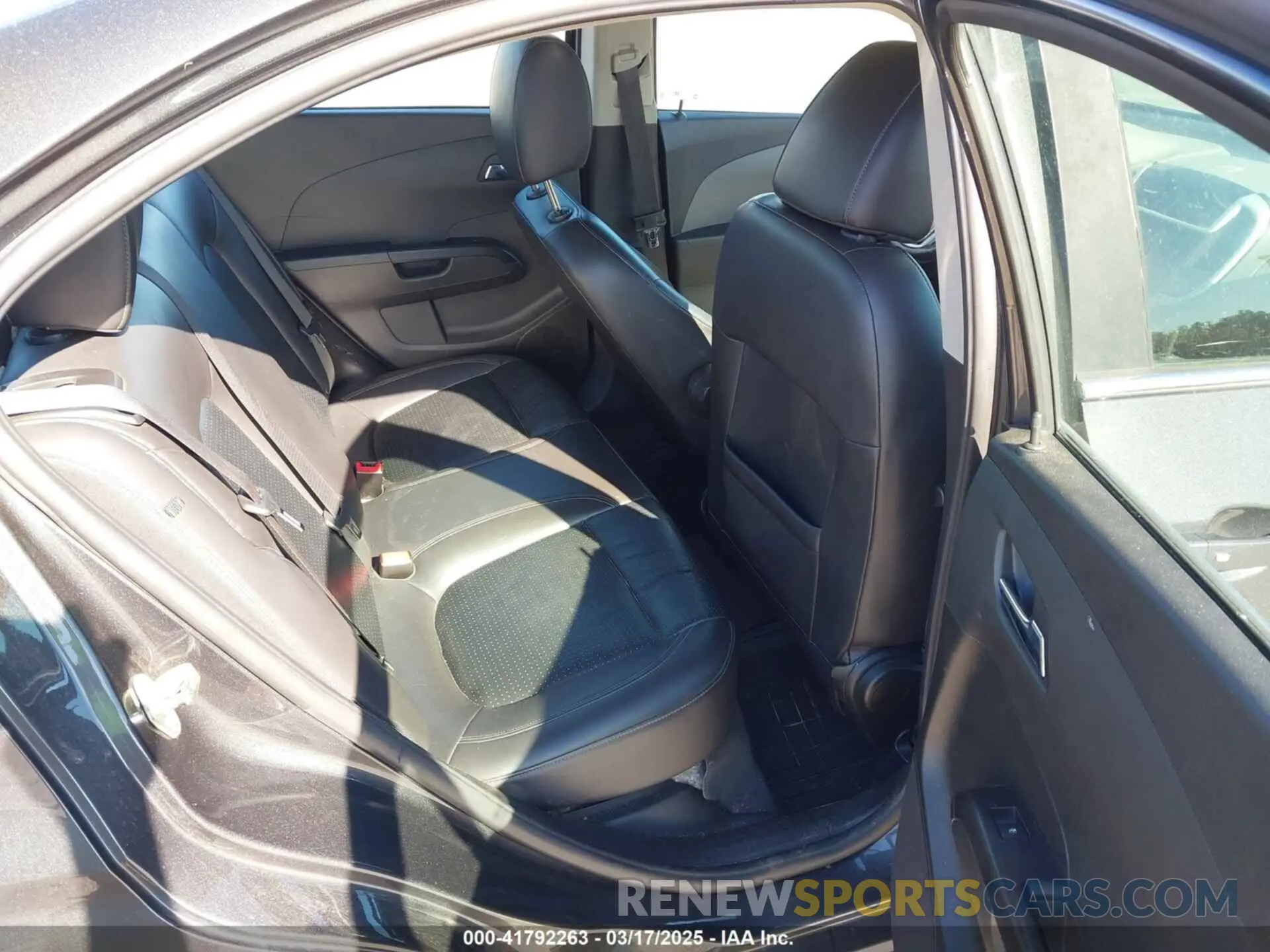 8 Photograph of a damaged car 1G1JF5SB5K4127944 CHEVROLET SONIC 2019
