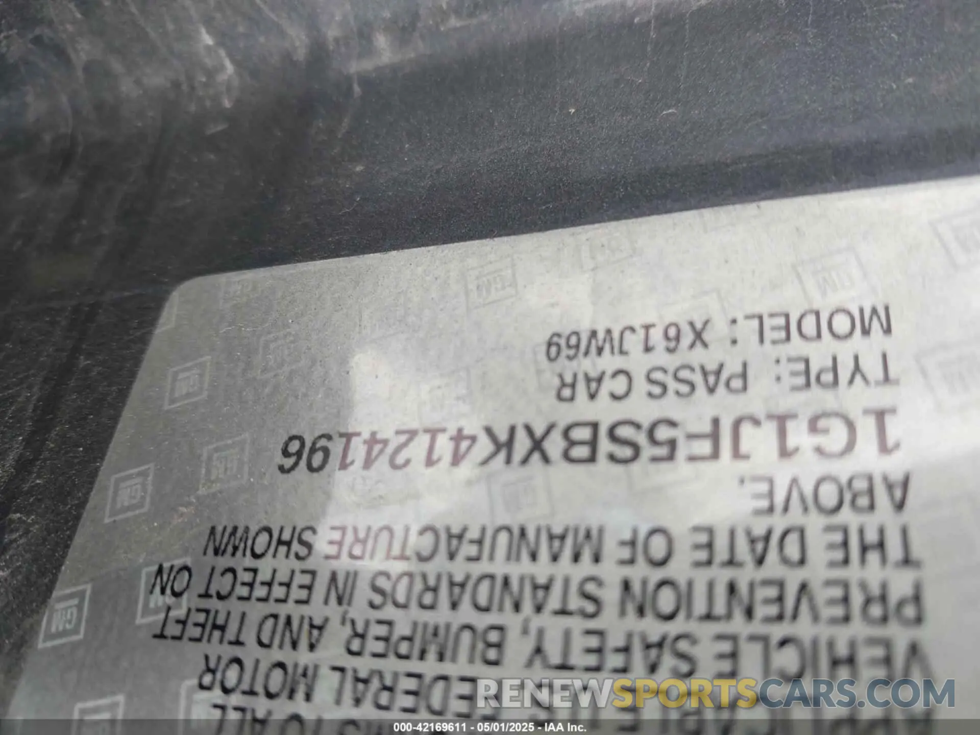 9 Photograph of a damaged car 1G1JF5SBXK4124196 CHEVROLET SONIC 2019