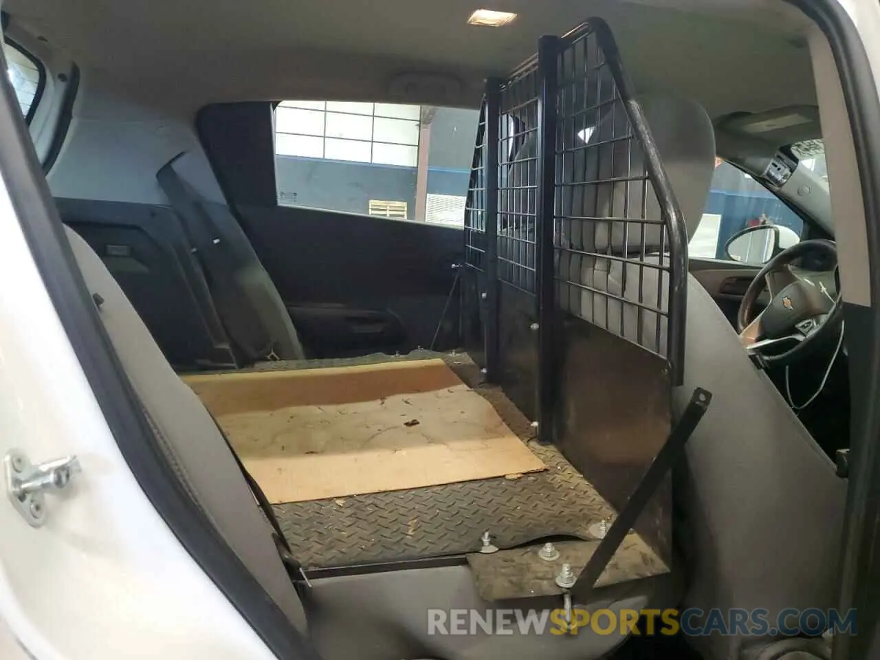 10 Photograph of a damaged car 1G1JG6SB4K4142812 CHEVROLET SONIC 2019