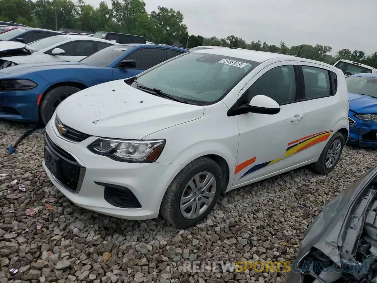 1 Фотография поврежденного автомобиля 1G1JG6SB5K4128613 CHEVROLET SONIC 2019