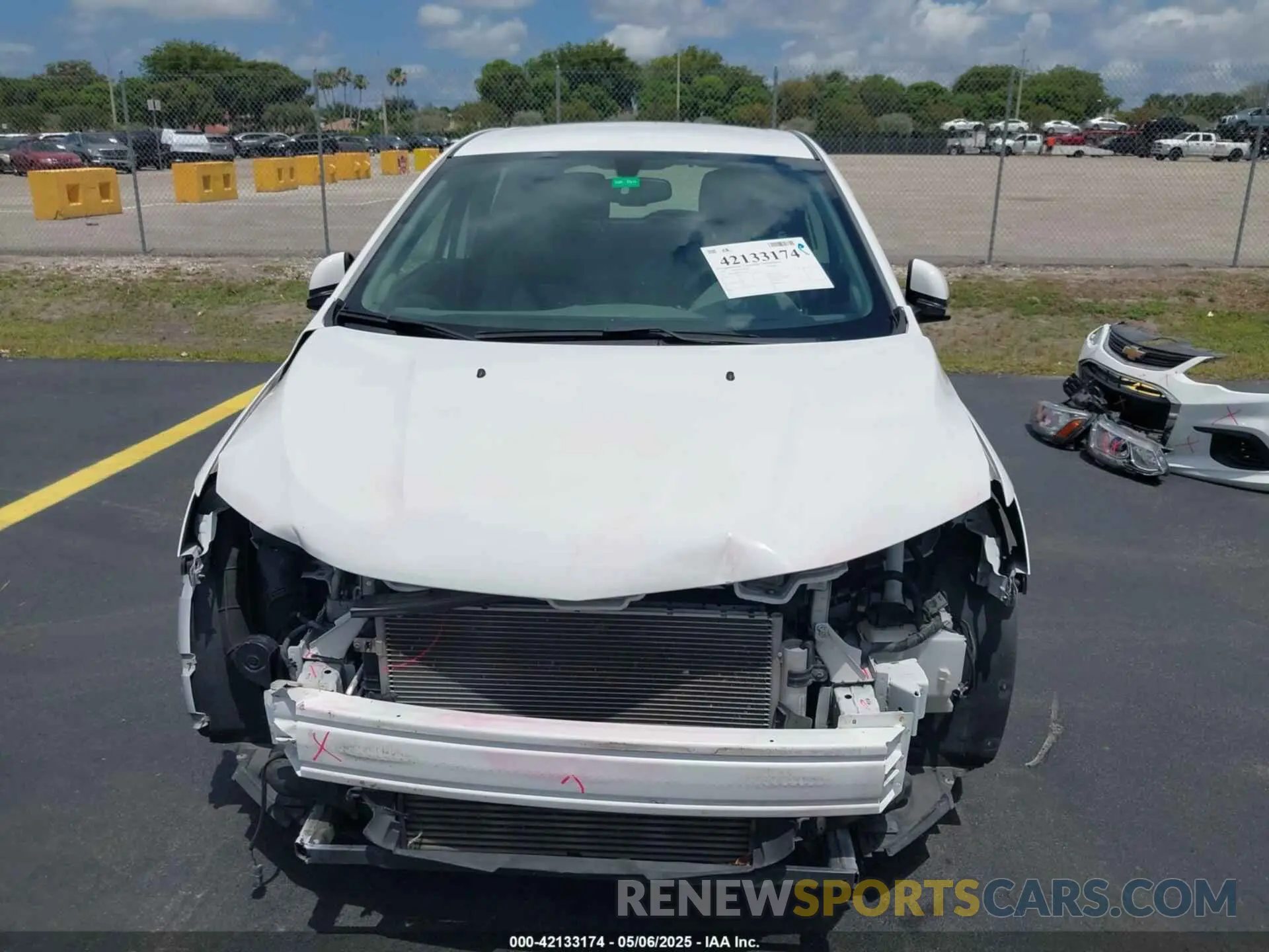 13 Photograph of a damaged car 1G1JG6SB9K4142045 CHEVROLET SONIC 2019