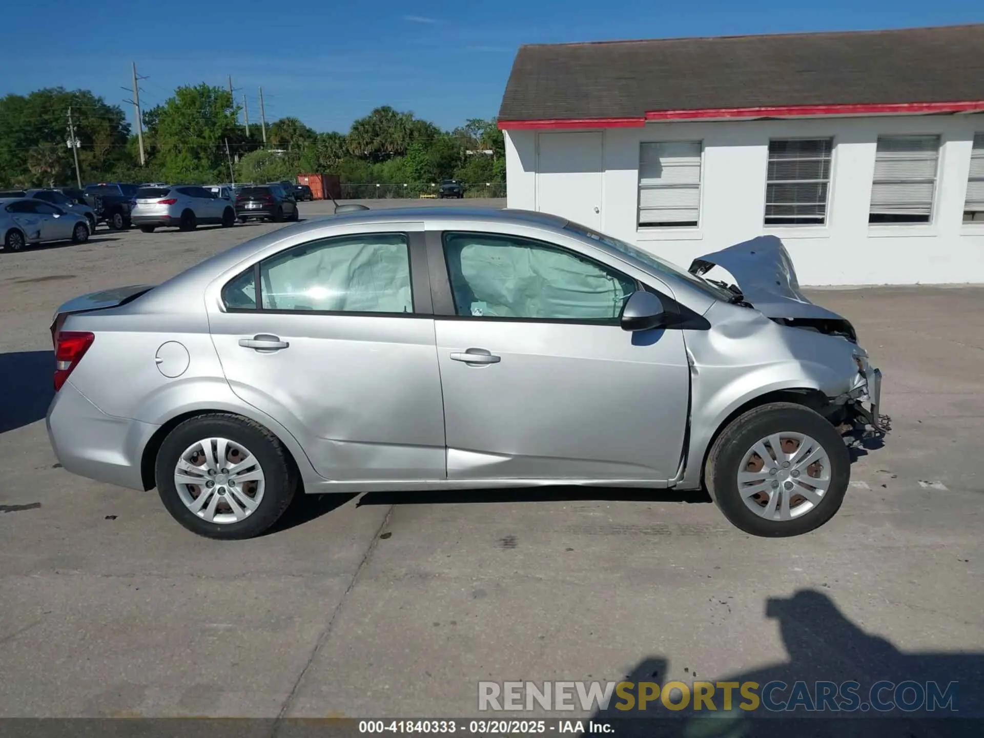 14 Photograph of a damaged car 1G1JB5SB0L4100812 CHEVROLET SONIC 2020