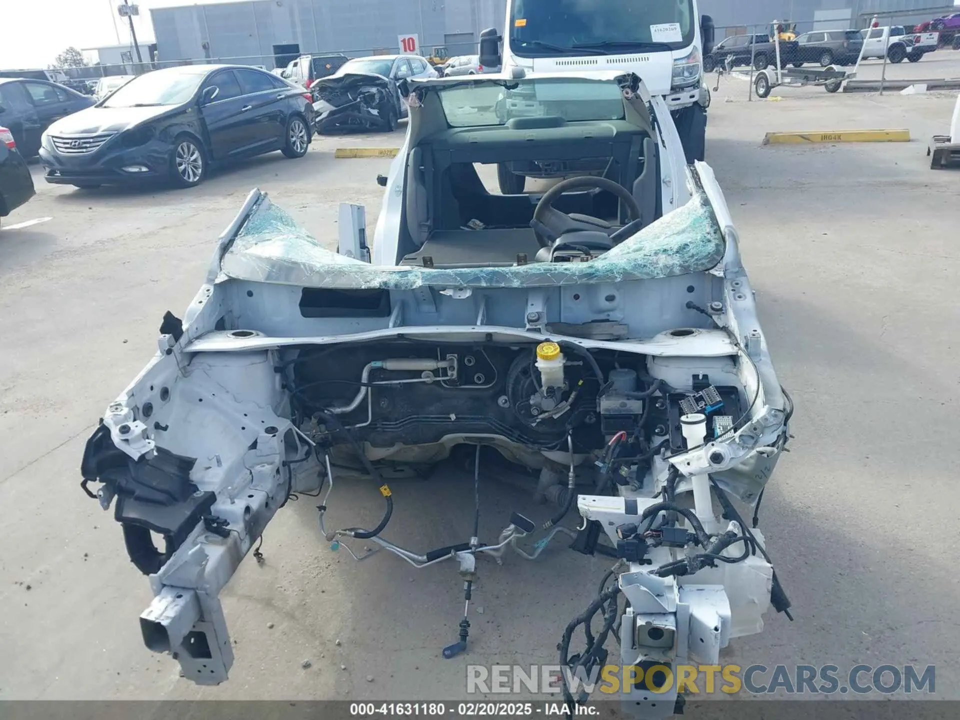 11 Photograph of a damaged car 1G1JB5SB0L4101538 CHEVROLET SONIC 2020
