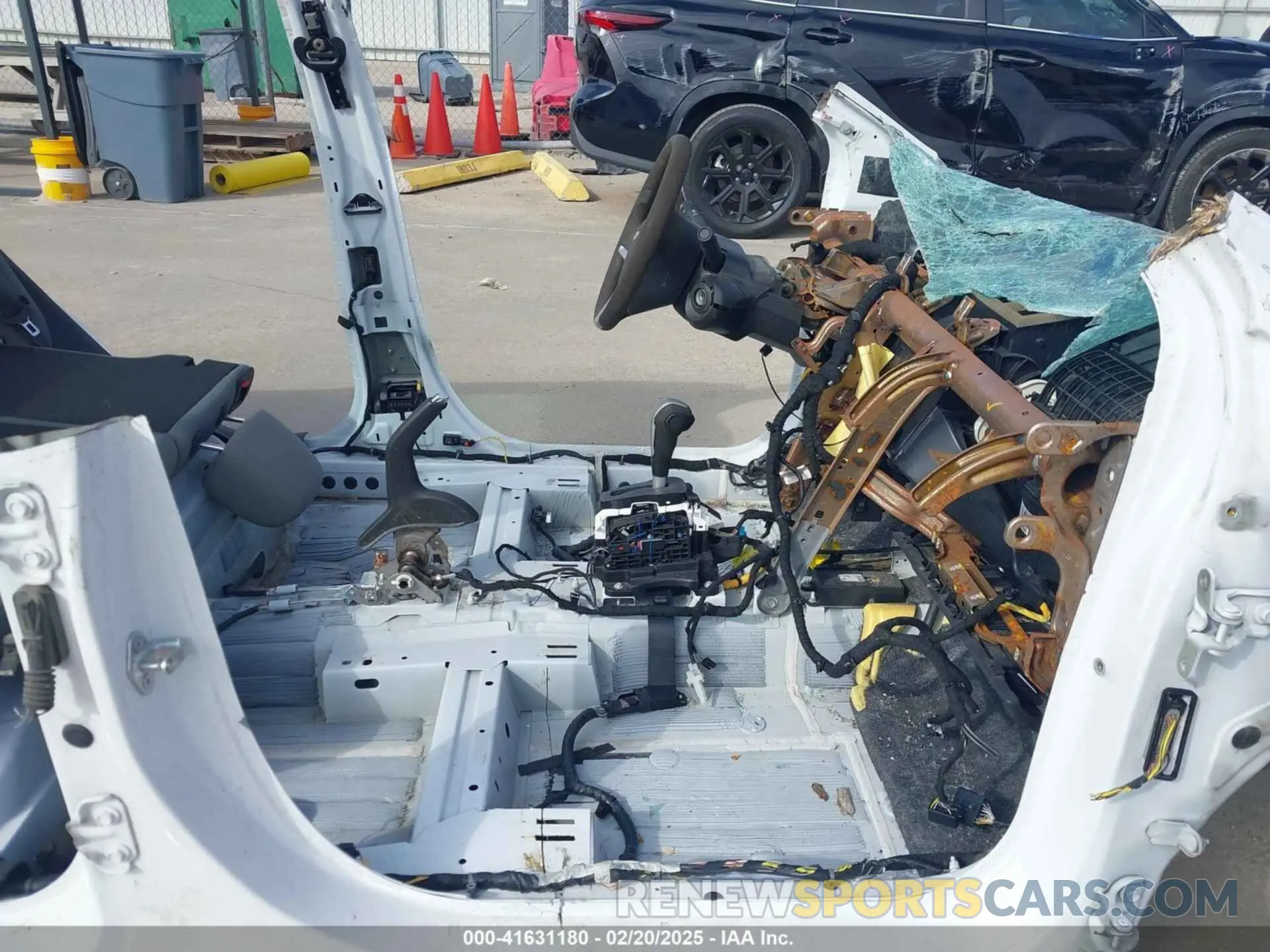 5 Photograph of a damaged car 1G1JB5SB0L4101538 CHEVROLET SONIC 2020