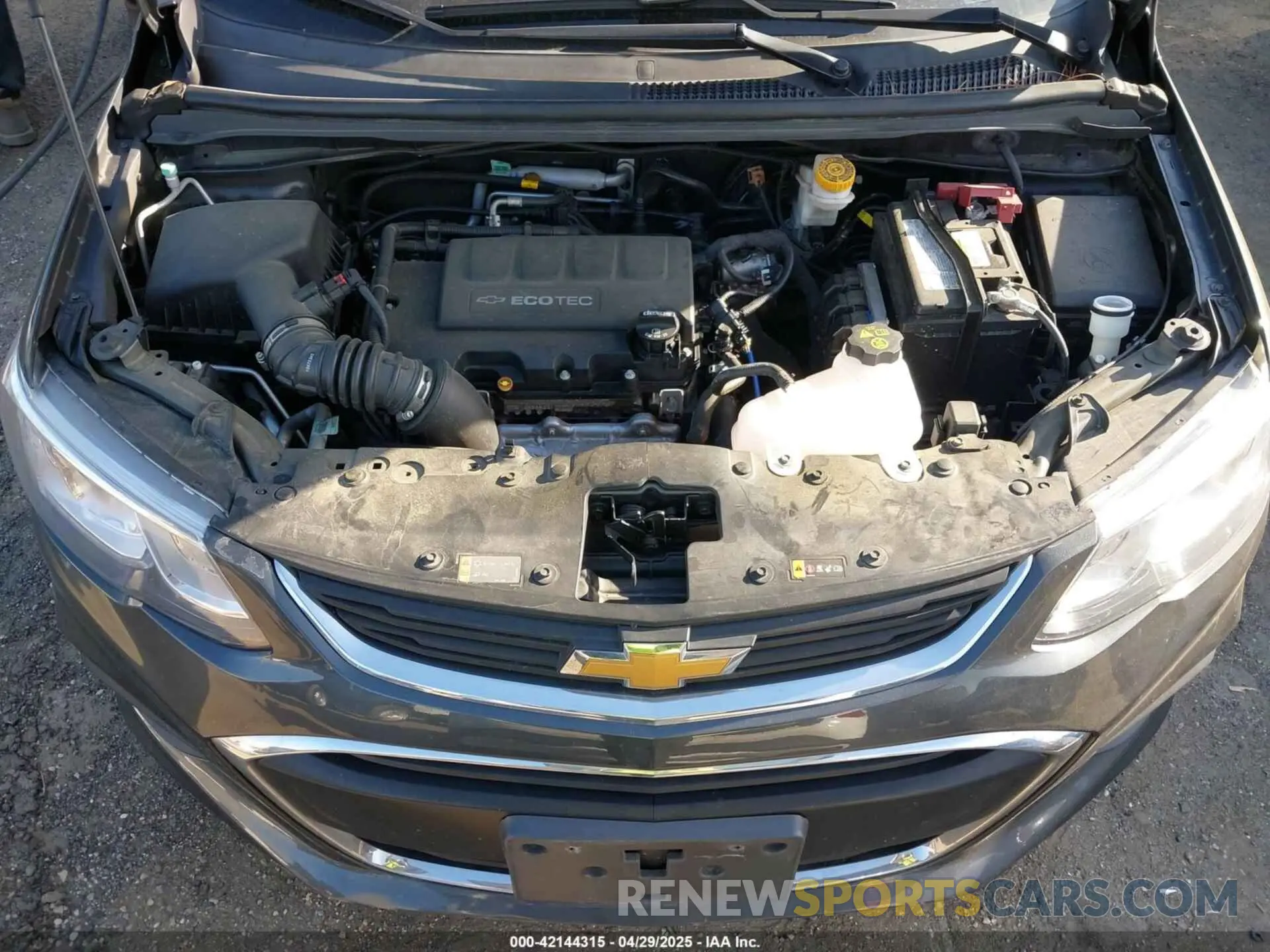 10 Фотография поврежденного автомобиля 1G1JB5SB4L4105835 CHEVROLET SONIC 2020