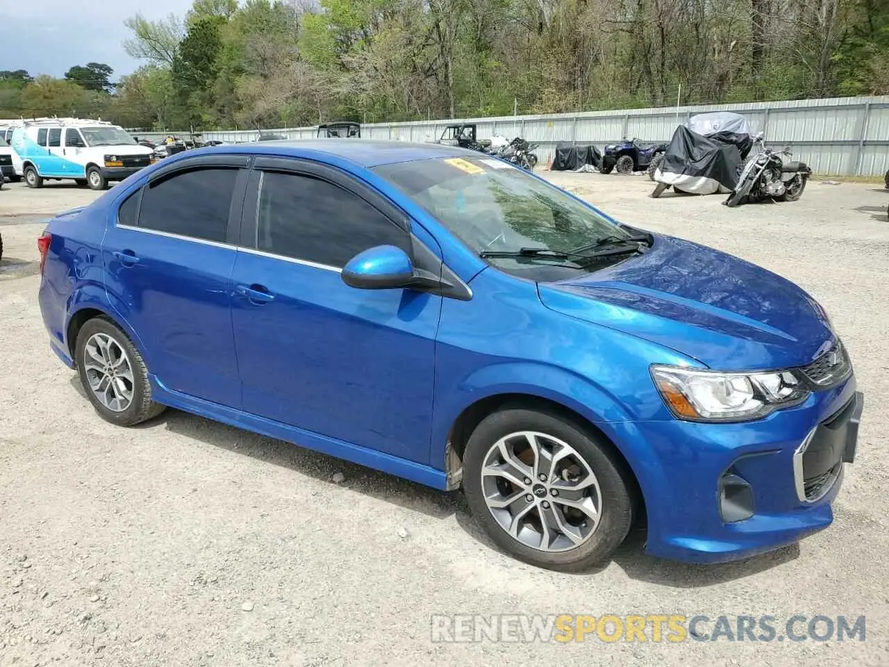 4 Photograph of a damaged car 1G1JD5SB0L4141533 CHEVROLET SONIC 2020