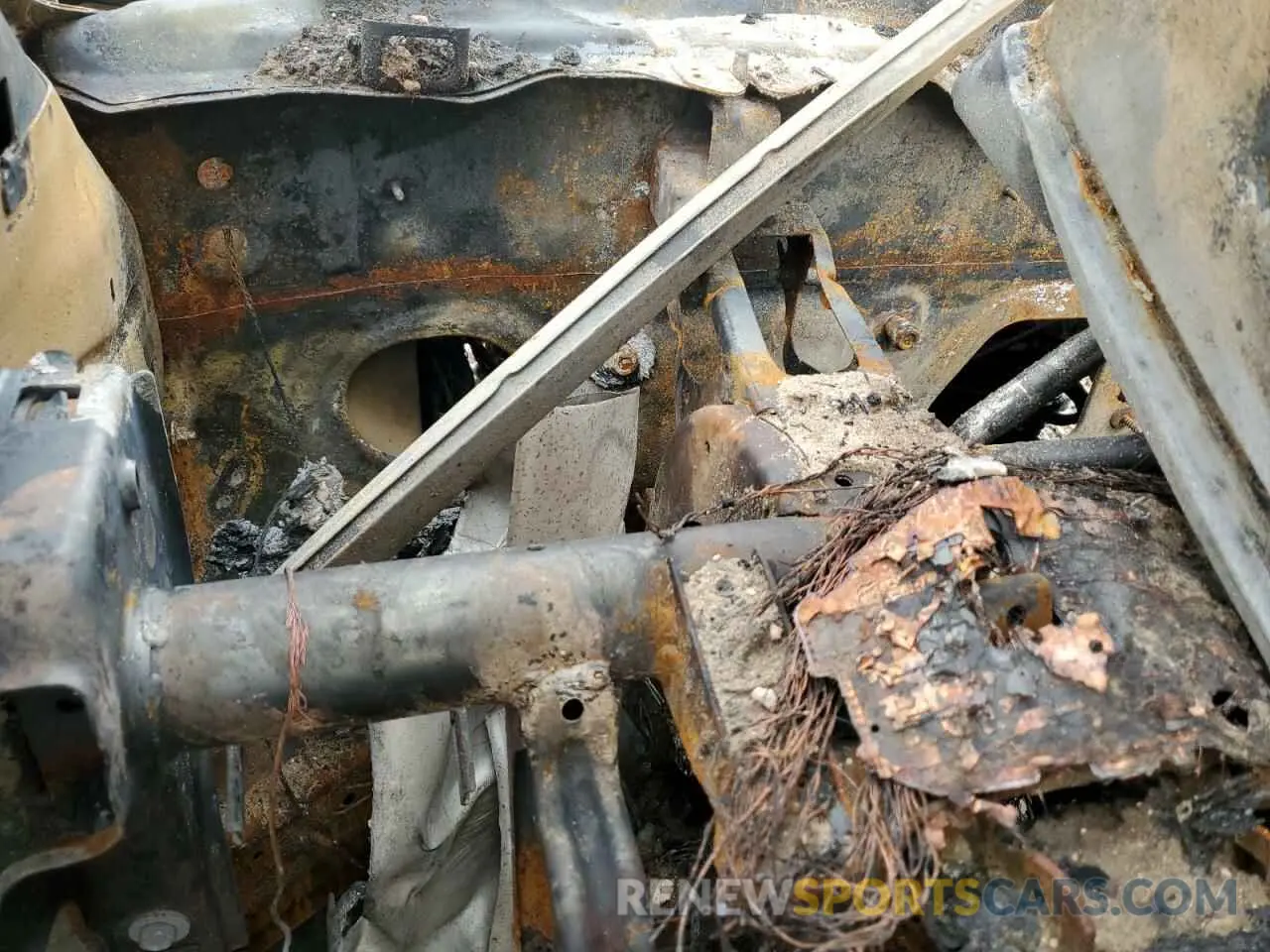 9 Фотография поврежденного автомобиля 1G1JD5SB4L4139378 CHEVROLET SONIC 2020