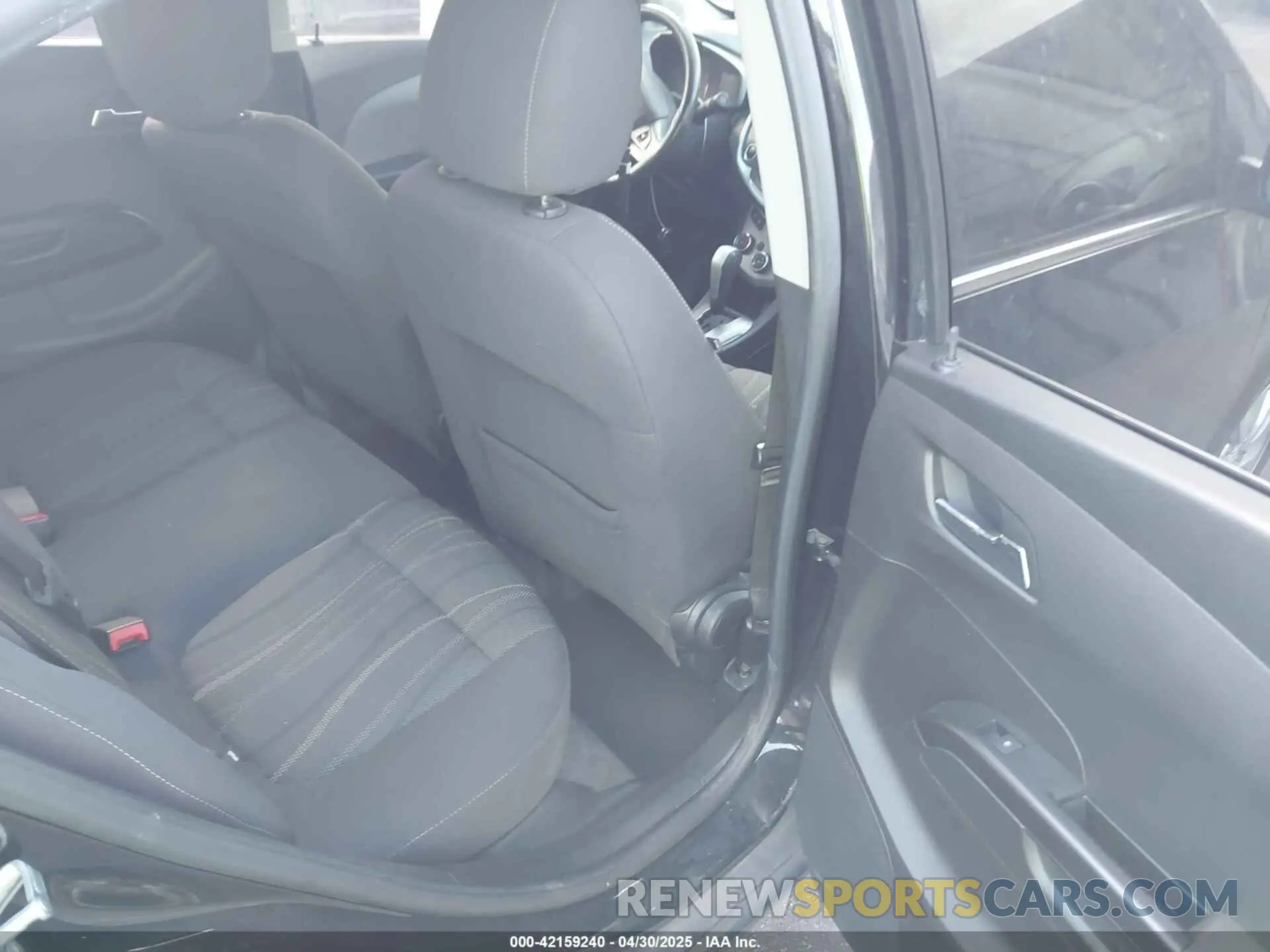 8 Photograph of a damaged car 1G1JD5SB5L4106602 CHEVROLET SONIC 2020