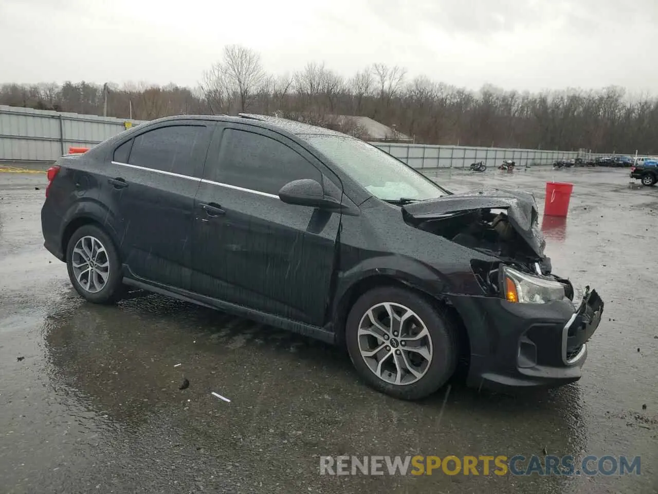 4 Фотография поврежденного автомобиля 1G1JD5SB6L4104230 CHEVROLET SONIC 2020