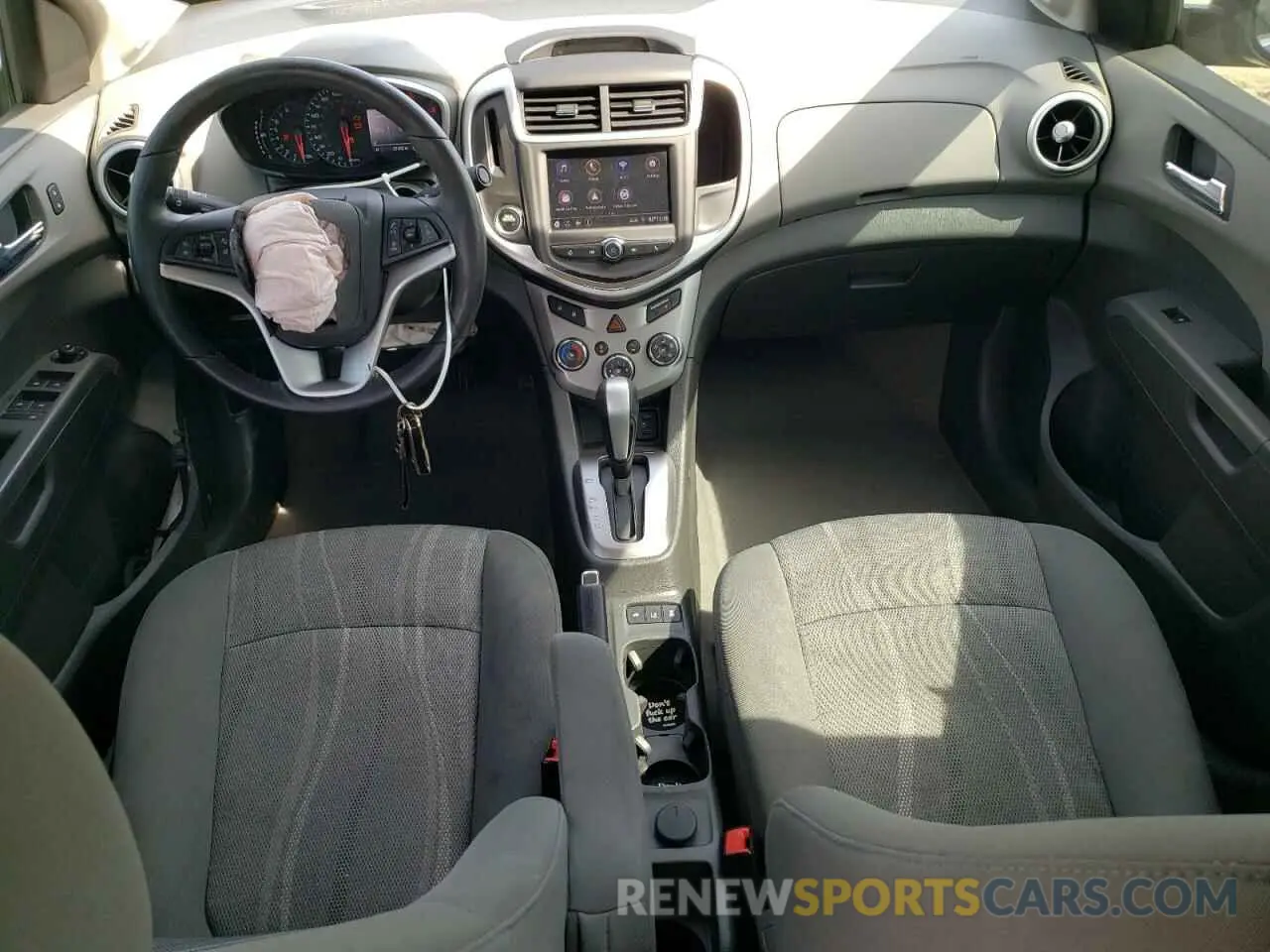 8 Фотография поврежденного автомобиля 1G1JD5SB6L4121948 CHEVROLET SONIC 2020
