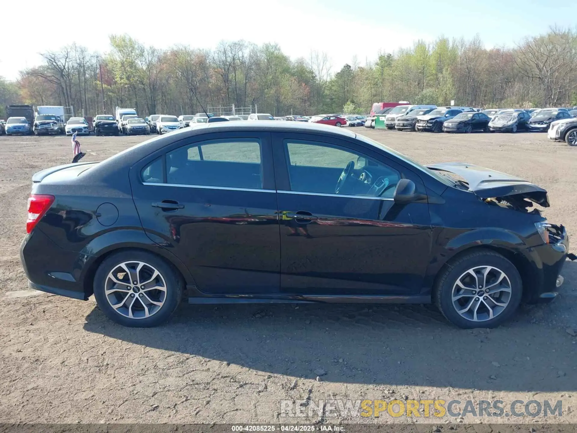 13 Фотография поврежденного автомобиля 1G1JD5SB6L4140998 CHEVROLET SONIC 2020