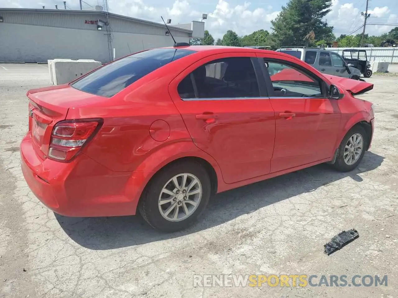 3 Фотография поврежденного автомобиля 1G1JD5SB8L4103807 CHEVROLET SONIC 2020