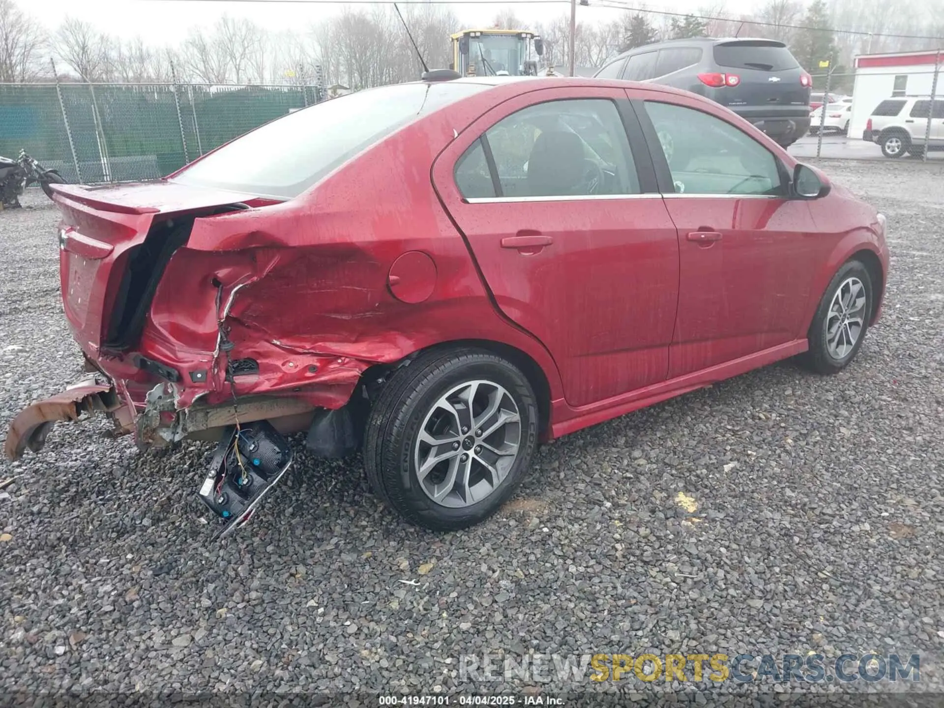4 Фотография поврежденного автомобиля 1G1JD5SBXL4104117 CHEVROLET SONIC 2020