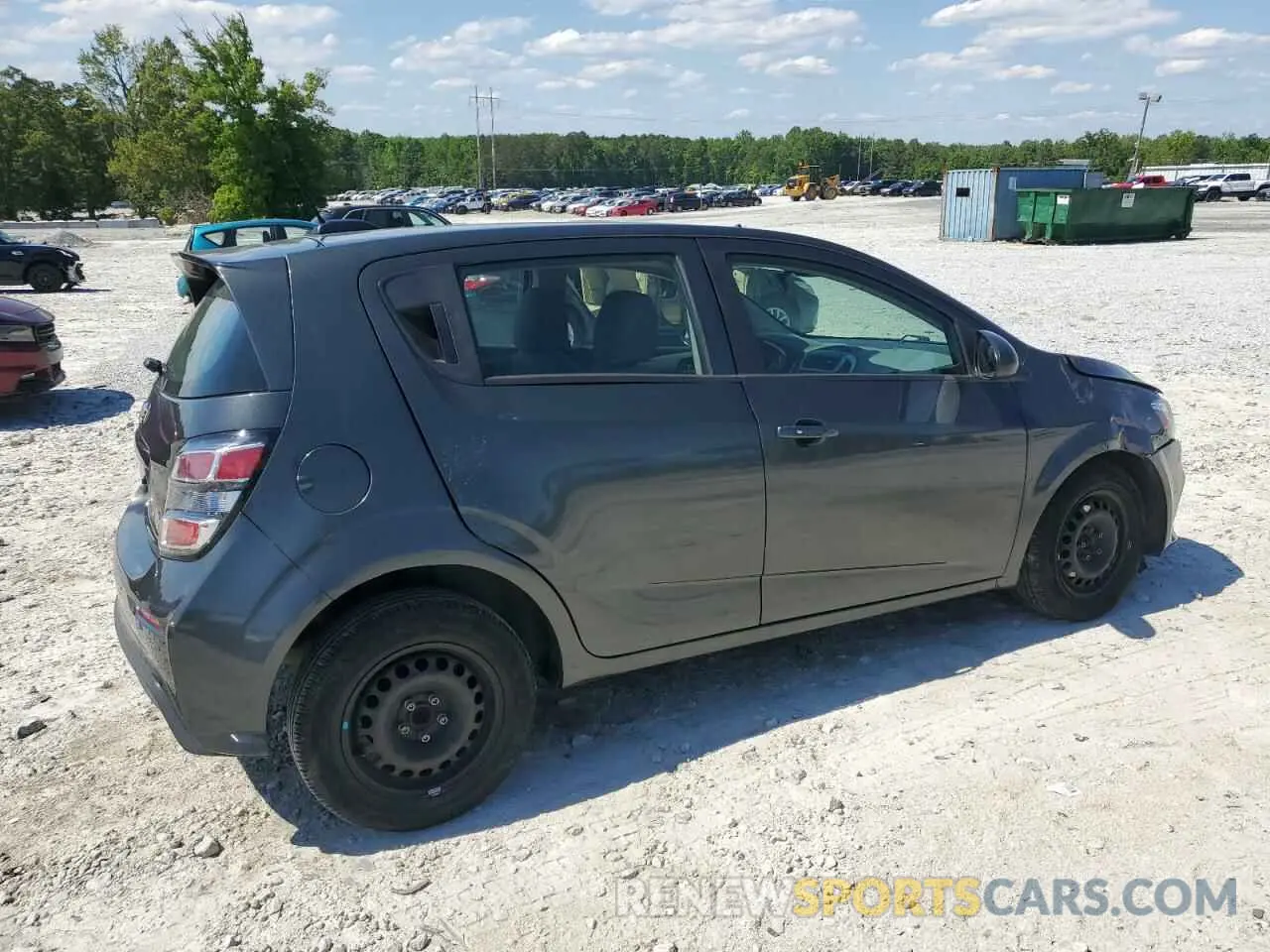 3 Фотография поврежденного автомобиля 1G1JG6SB0L4127211 CHEVROLET SONIC 2020