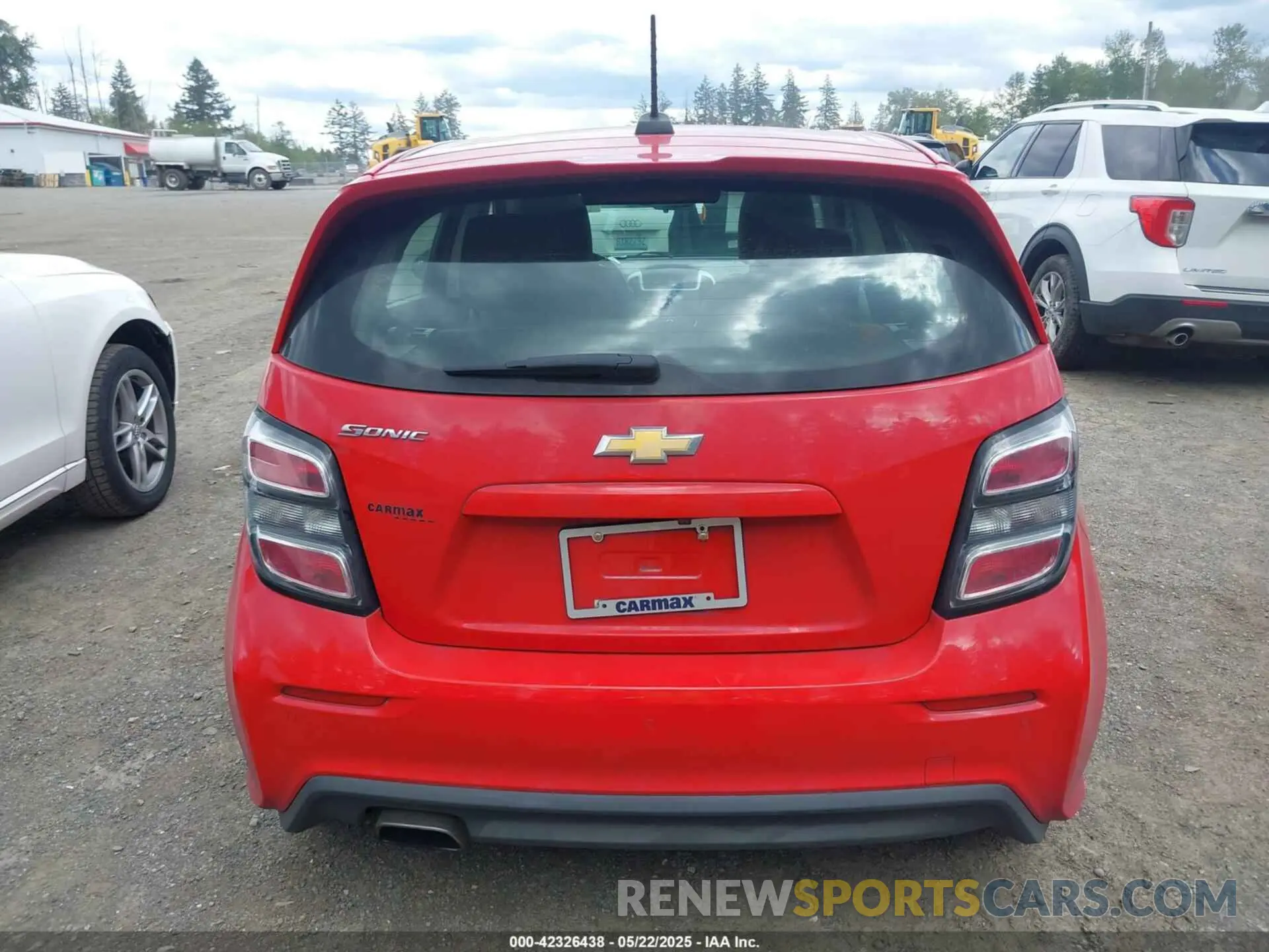 16 Фотография поврежденного автомобиля 1G1JG6SB2L4115688 CHEVROLET SONIC 2020