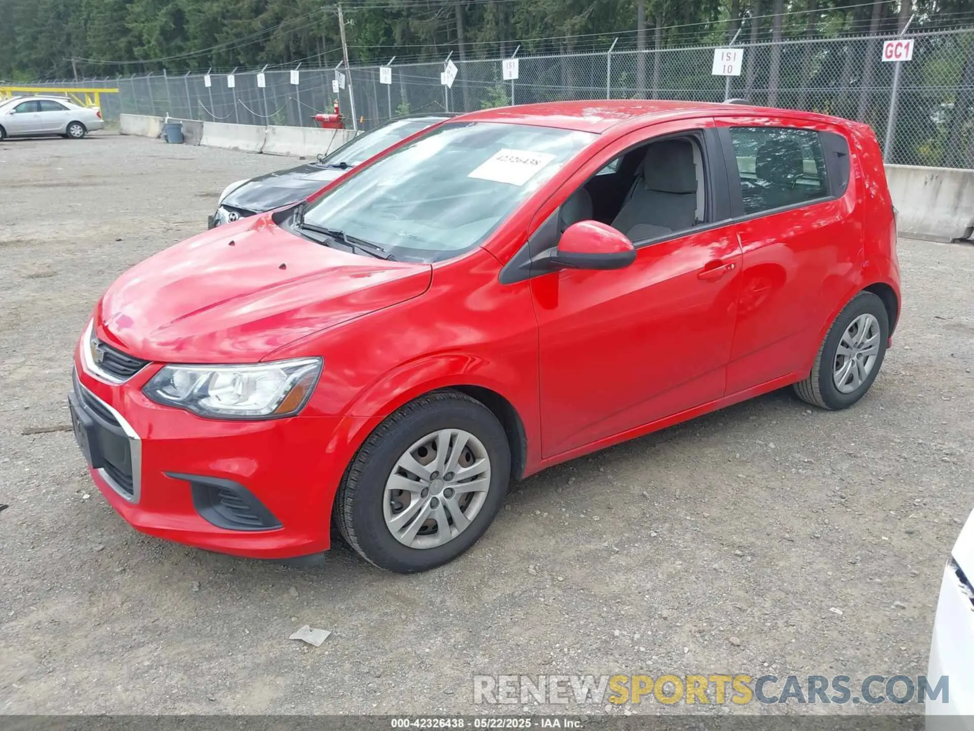 2 Фотография поврежденного автомобиля 1G1JG6SB2L4115688 CHEVROLET SONIC 2020