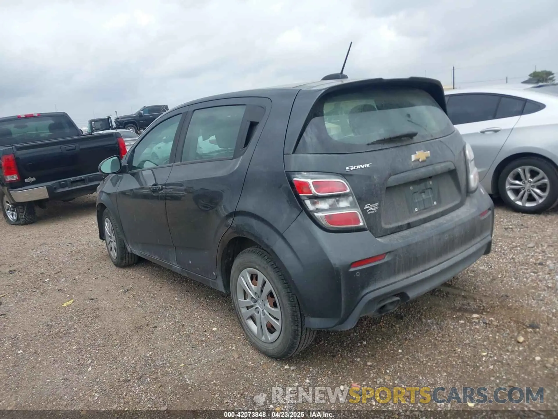 14 Фотография поврежденного автомобиля 1G1JG6SB3L4113450 CHEVROLET SONIC 2020