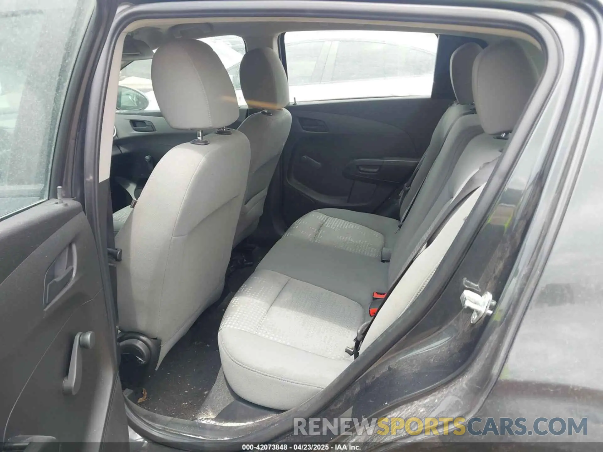 8 Фотография поврежденного автомобиля 1G1JG6SB3L4113450 CHEVROLET SONIC 2020