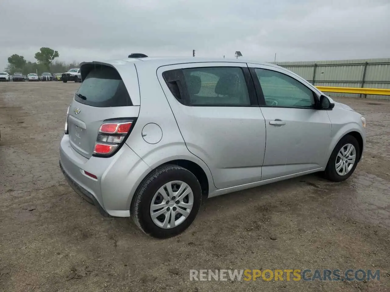 3 Photograph of a damaged car 1G1JG6SB9L4132908 CHEVROLET SONIC 2020