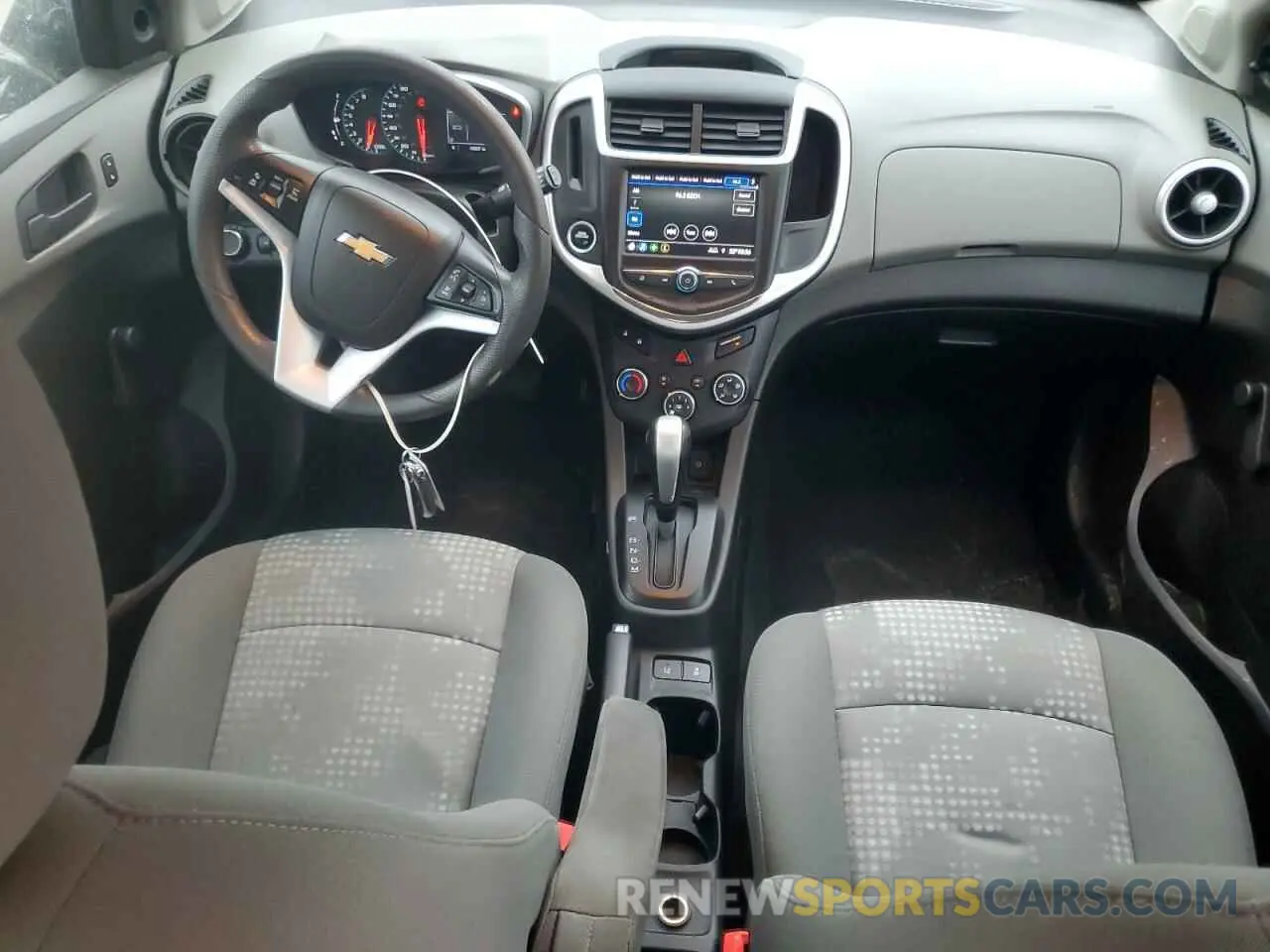 8 Photograph of a damaged car 1G1JG6SB9L4132908 CHEVROLET SONIC 2020