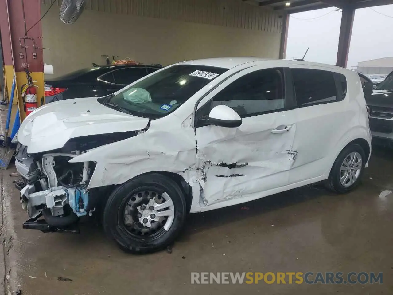 1 Photograph of a damaged car 1G1JG6SBXL4116975 CHEVROLET SONIC 2020
