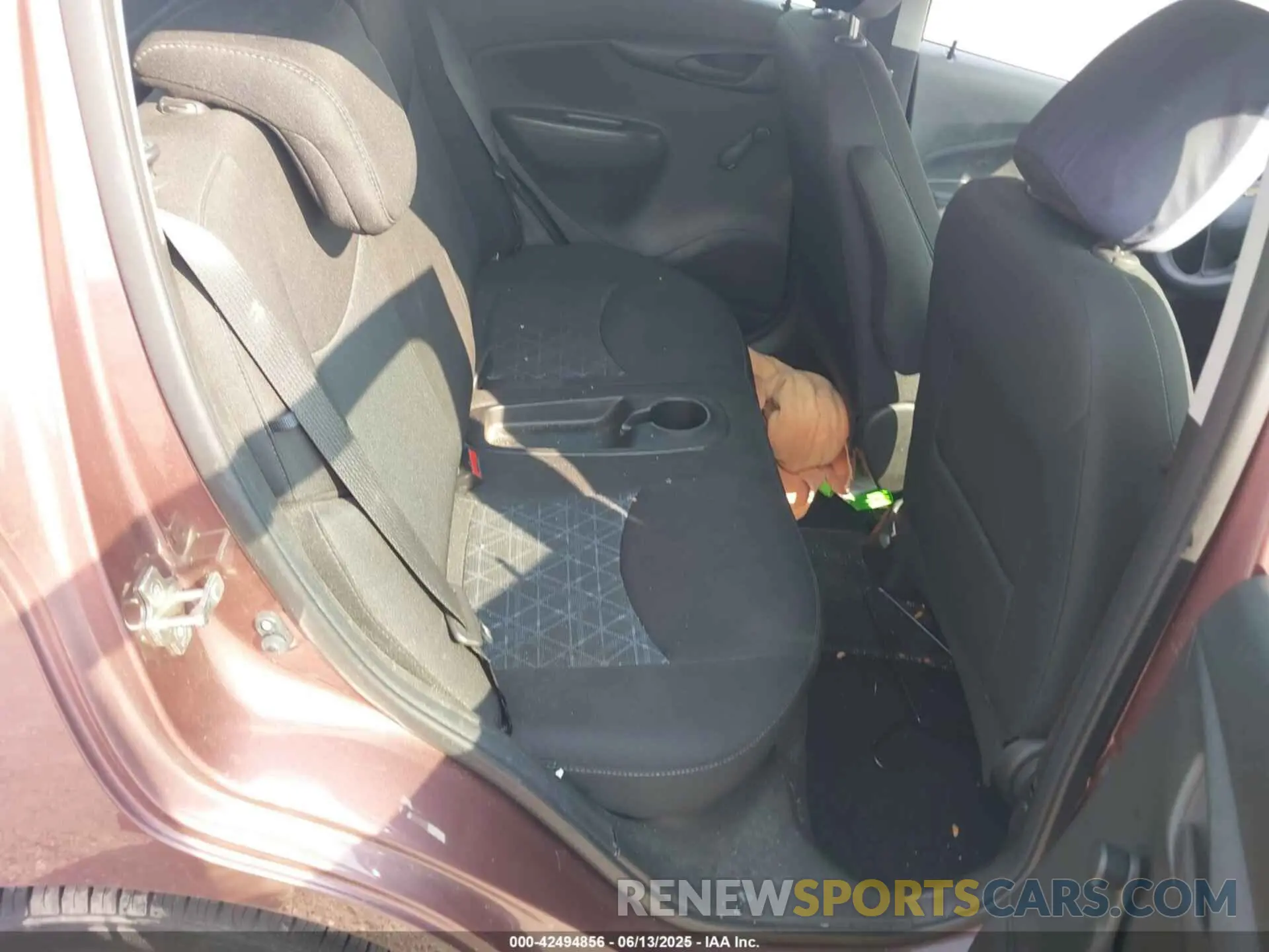 8 Photograph of a damaged car KL8CA6SA0KC722212 CHEVROLET SPARK 2019