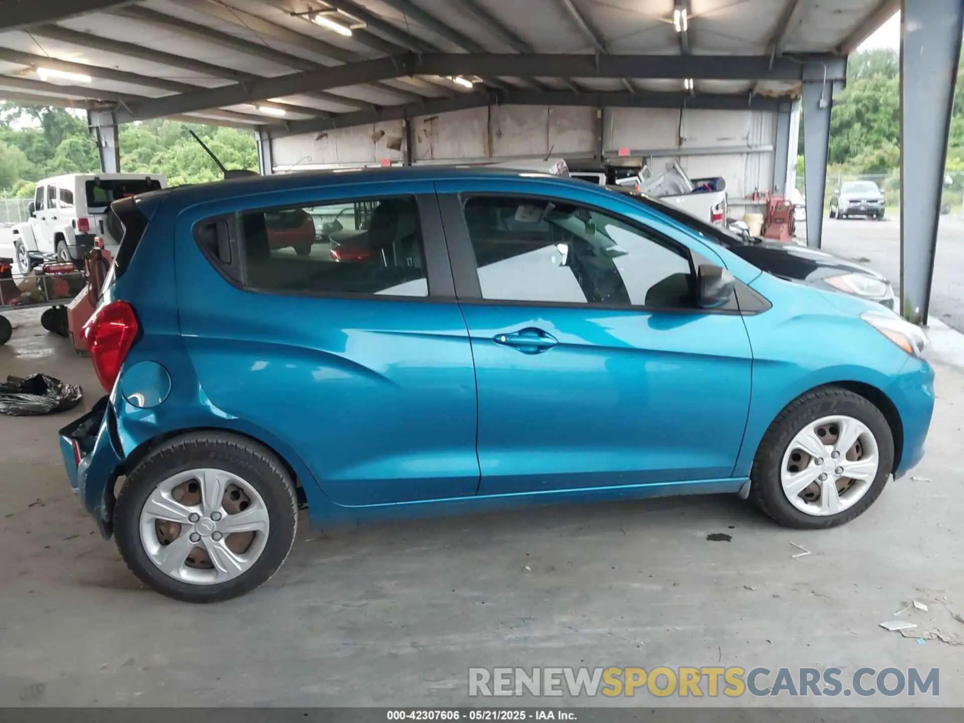 13 Photograph of a damaged car KL8CB6SA0KC704984 CHEVROLET SPARK 2019