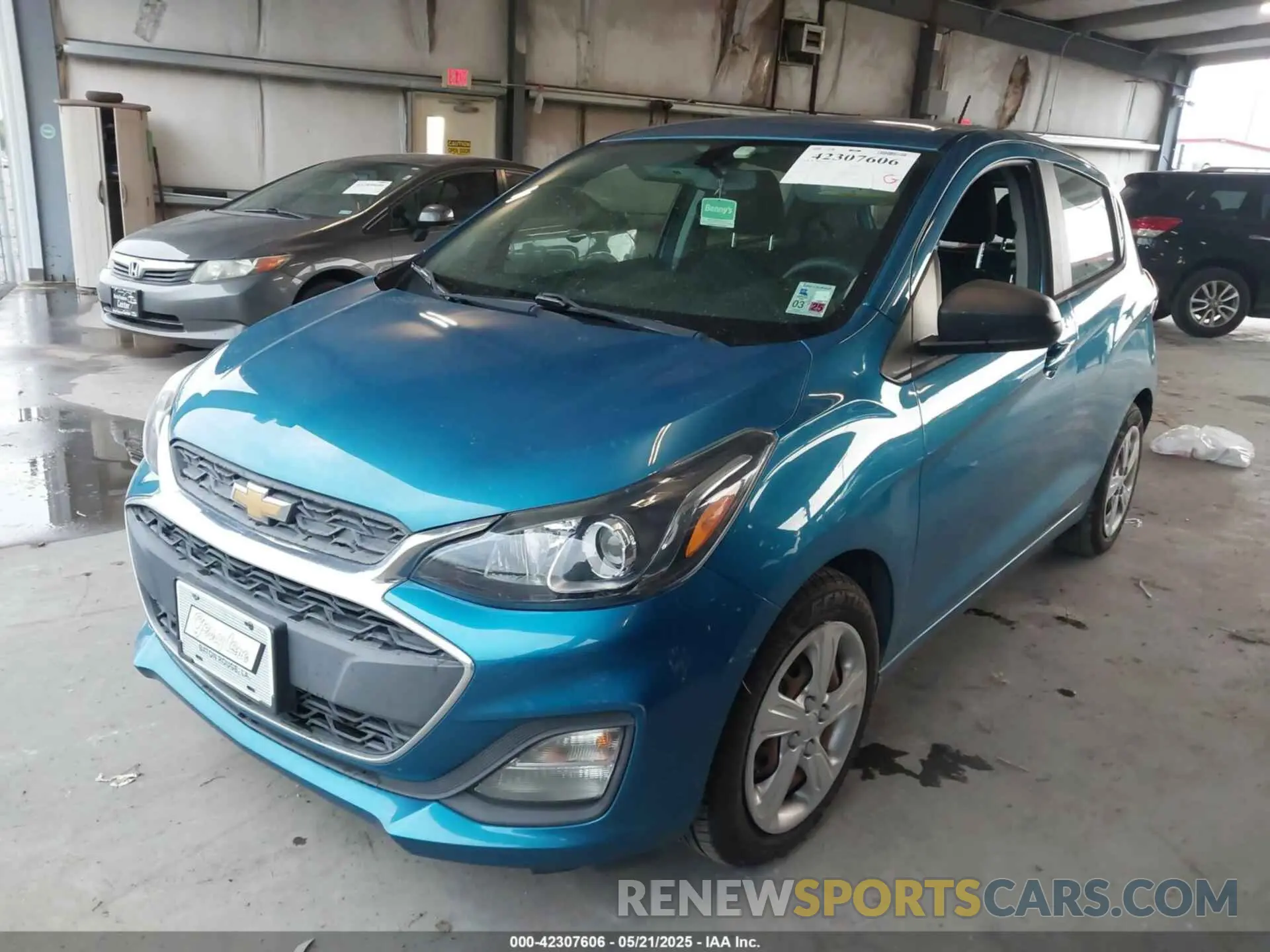 2 Photograph of a damaged car KL8CB6SA0KC704984 CHEVROLET SPARK 2019