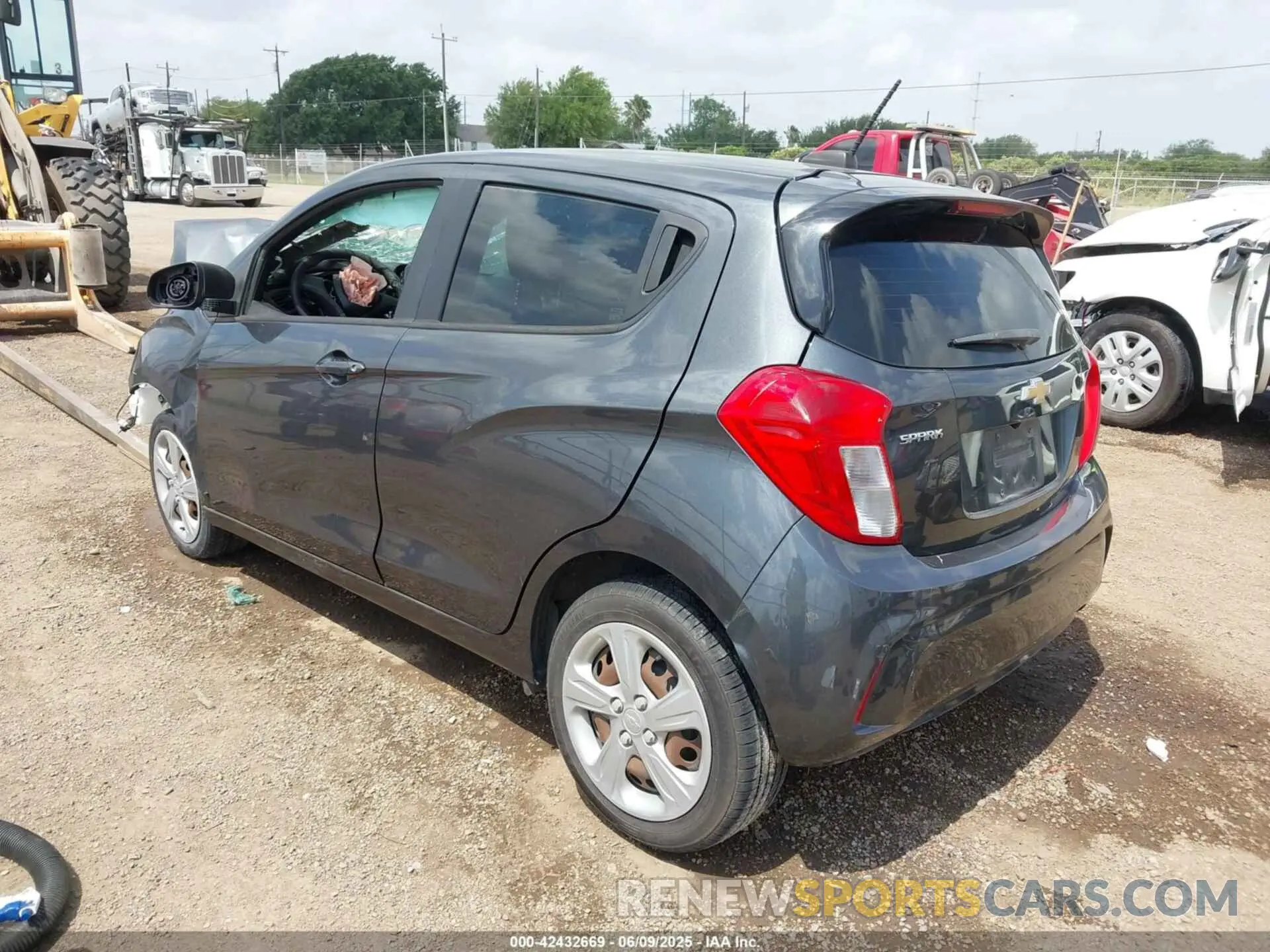 3 Photograph of a damaged car KL8CB6SA0KC818838 CHEVROLET SPARK 2019