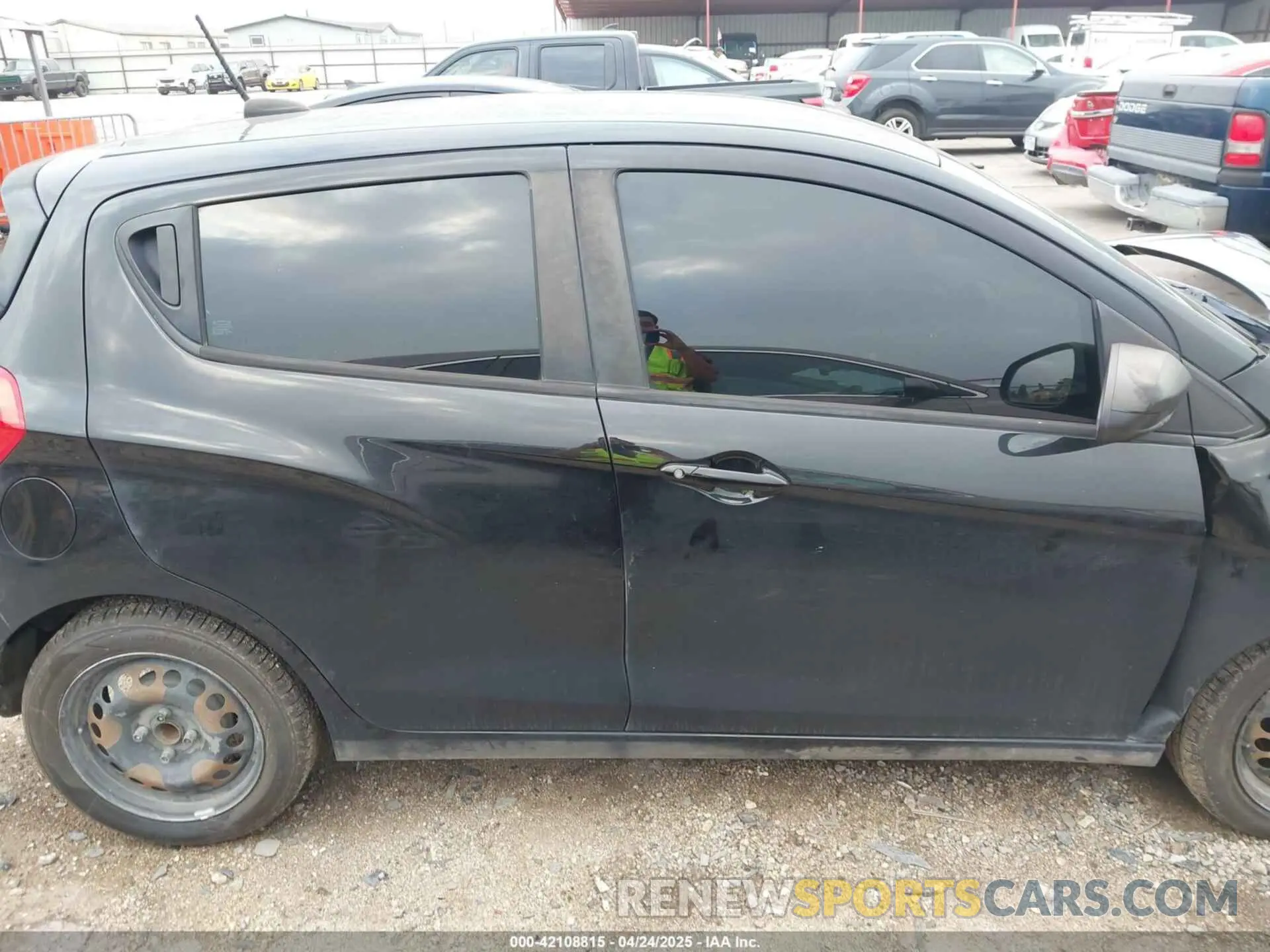 14 Photograph of a damaged car KL8CB6SA0KC820668 CHEVROLET SPARK 2019