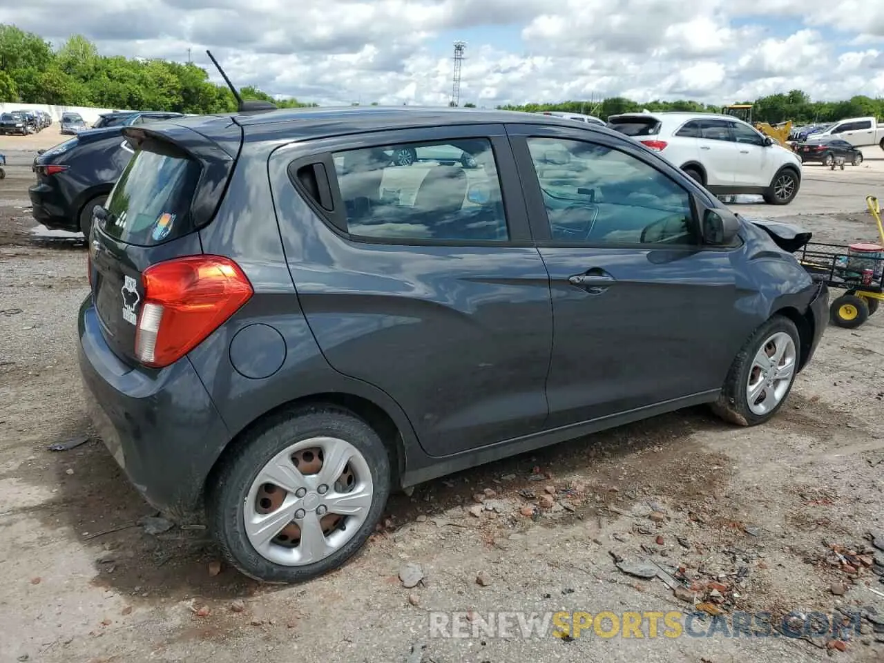 3 Photograph of a damaged car KL8CB6SA1KC724984 CHEVROLET SPARK 2019