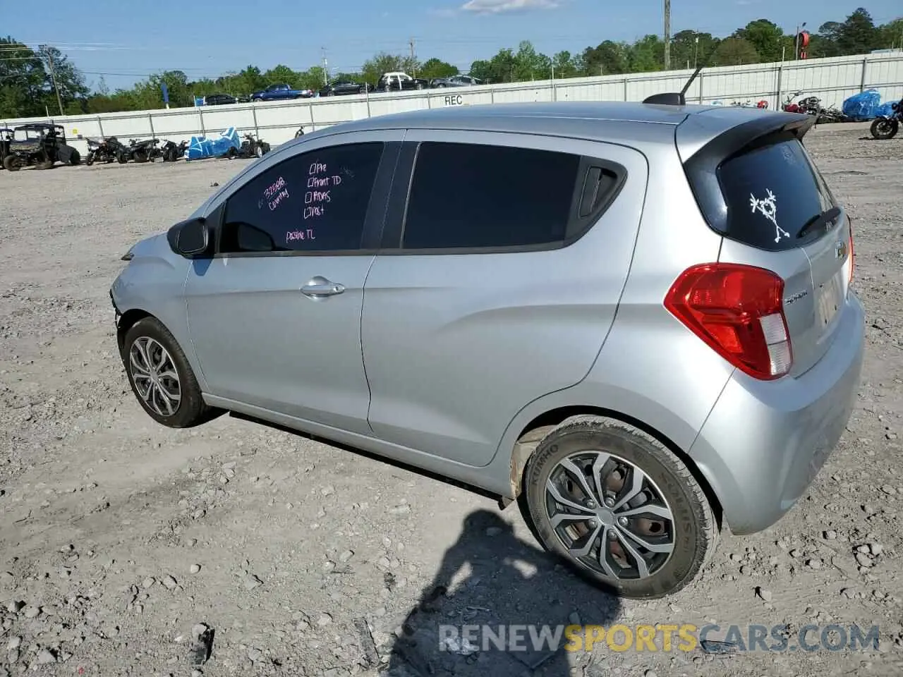 2 Фотография поврежденного автомобиля KL8CB6SA1KC736438 CHEVROLET SPARK 2019