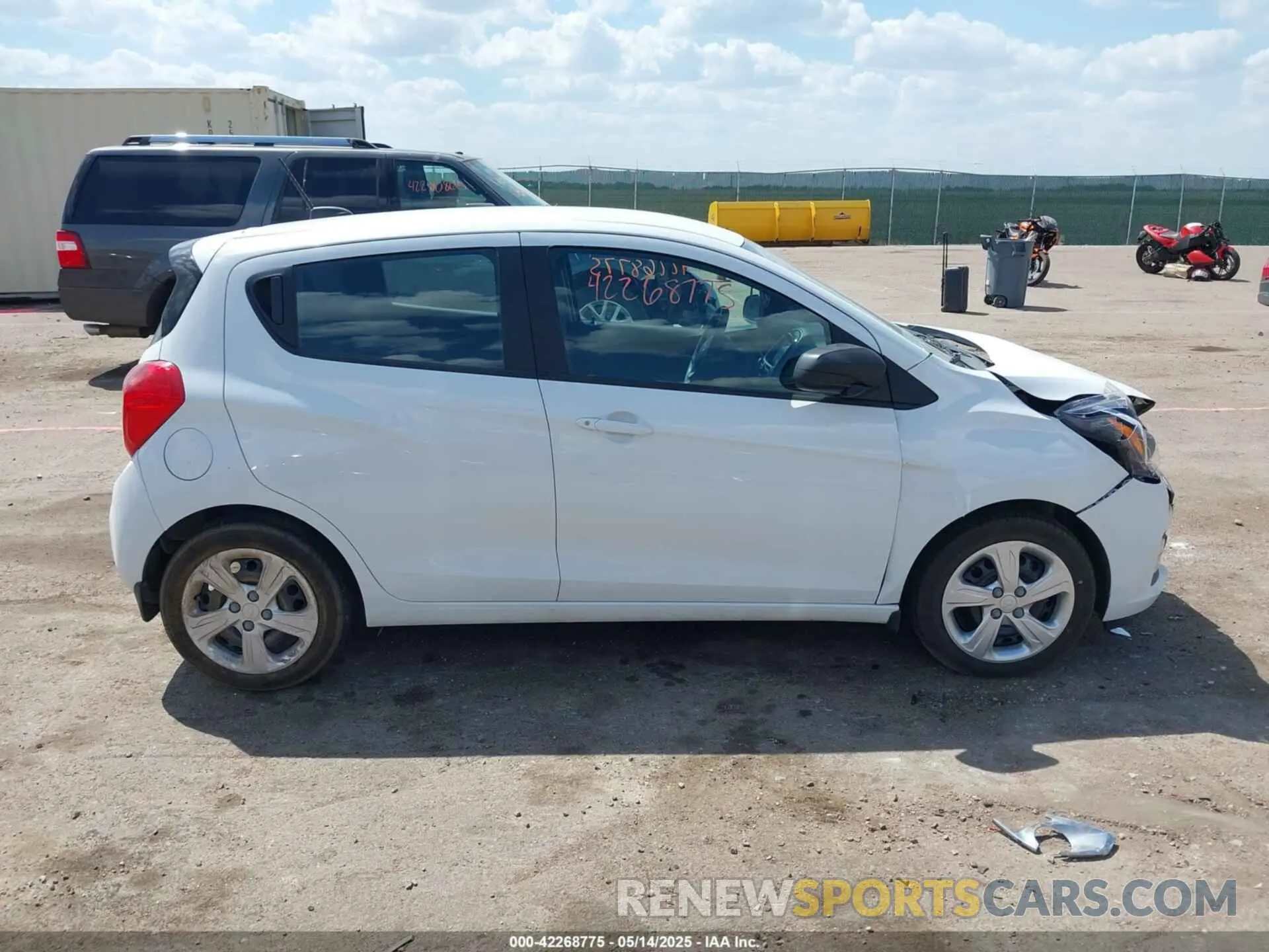 13 Photograph of a damaged car KL8CB6SA1KC751747 CHEVROLET SPARK 2019