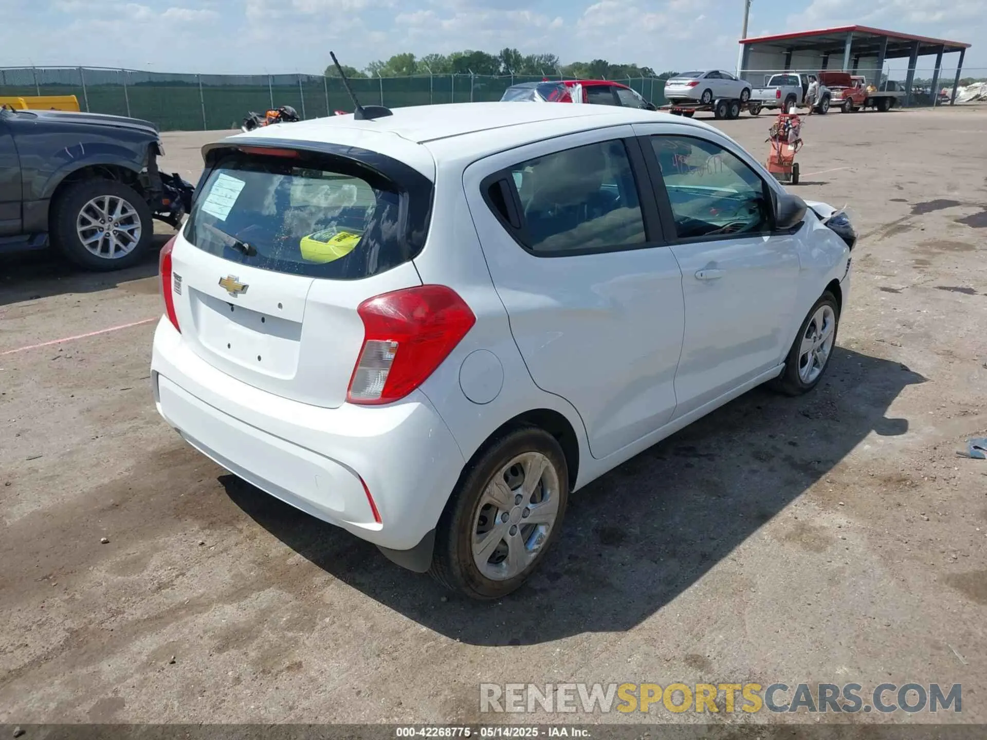 4 Photograph of a damaged car KL8CB6SA1KC751747 CHEVROLET SPARK 2019