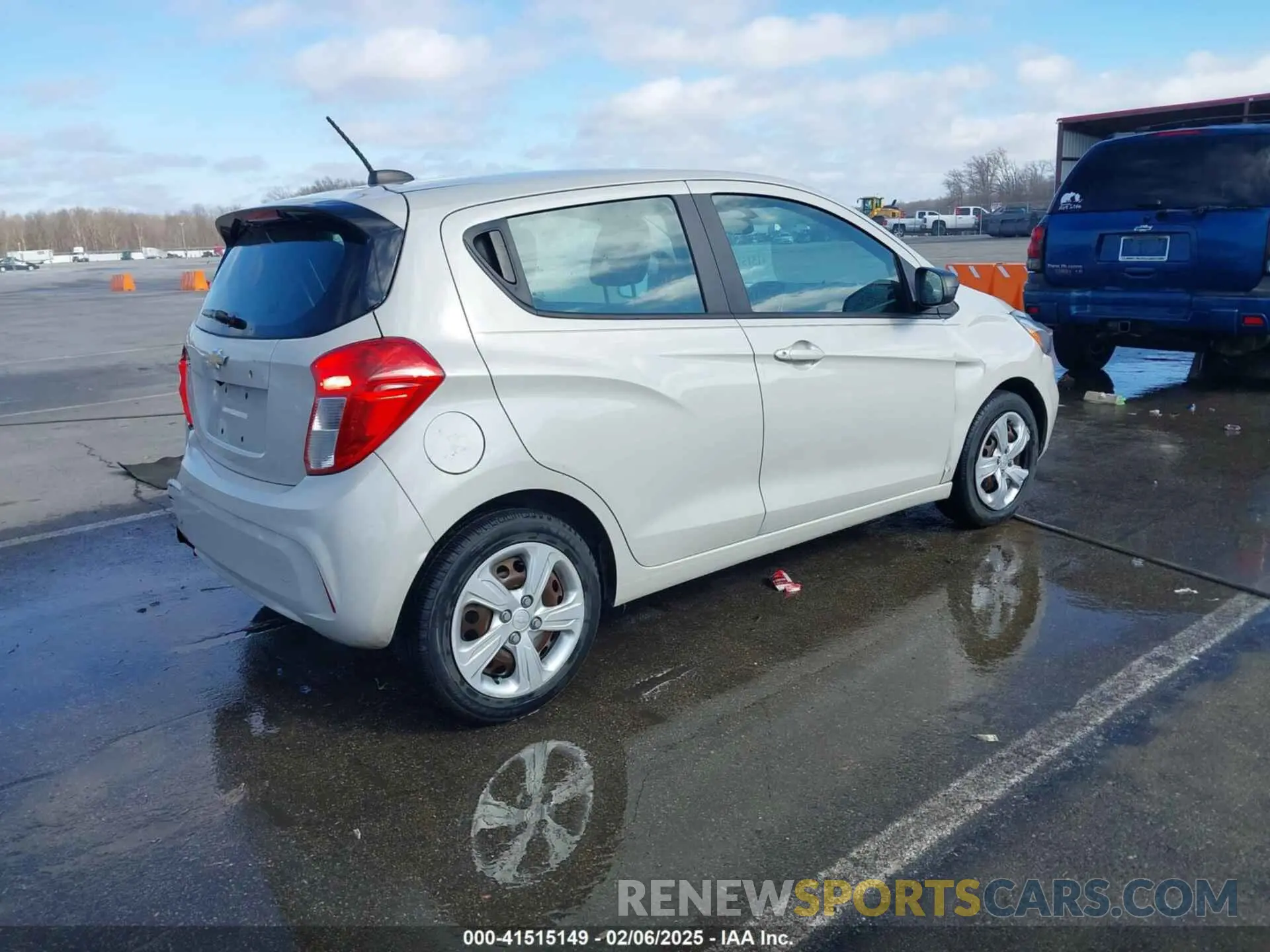 4 Photograph of a damaged car KL8CB6SA1KC809419 CHEVROLET SPARK 2019