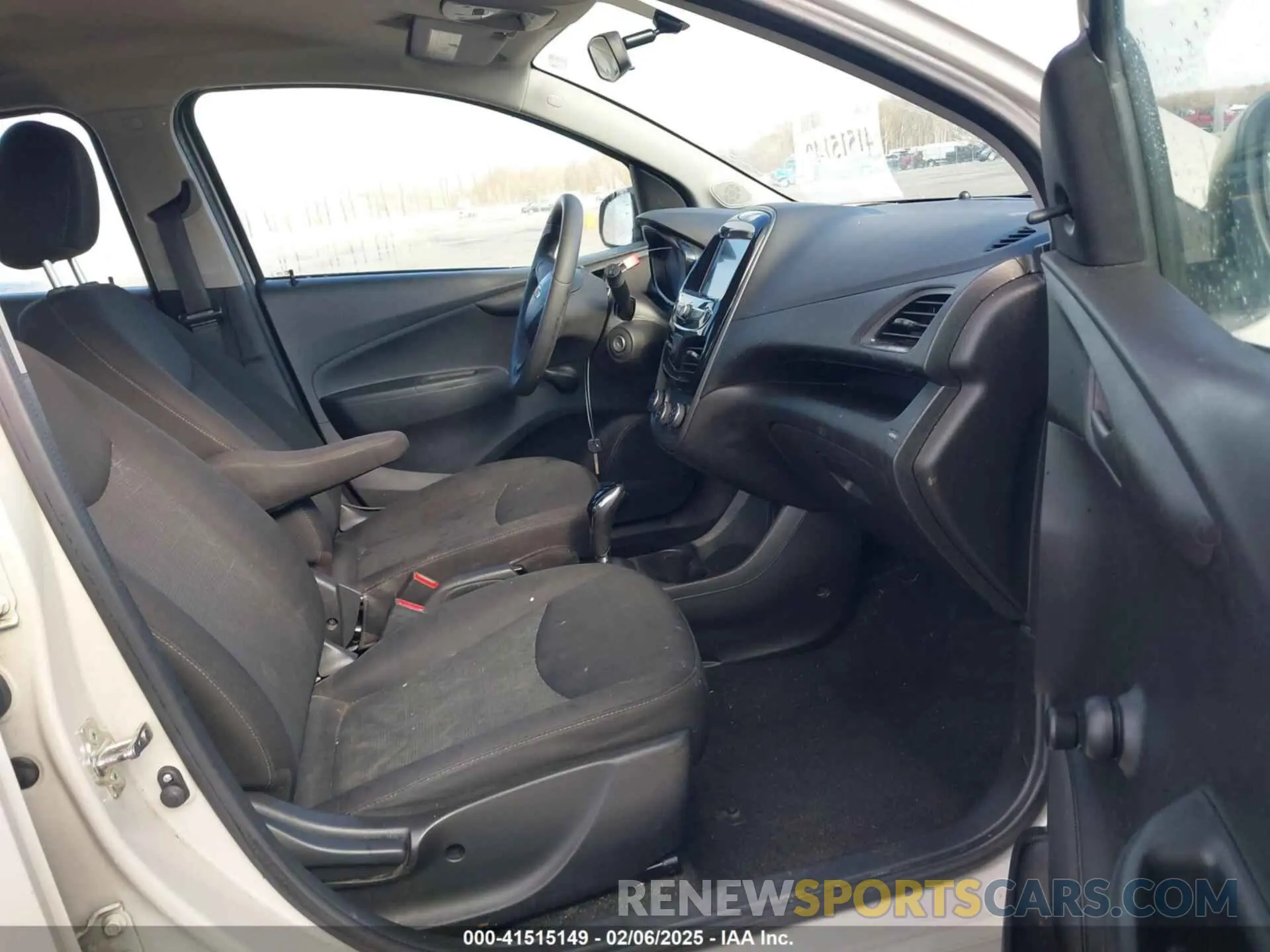 5 Photograph of a damaged car KL8CB6SA1KC809419 CHEVROLET SPARK 2019