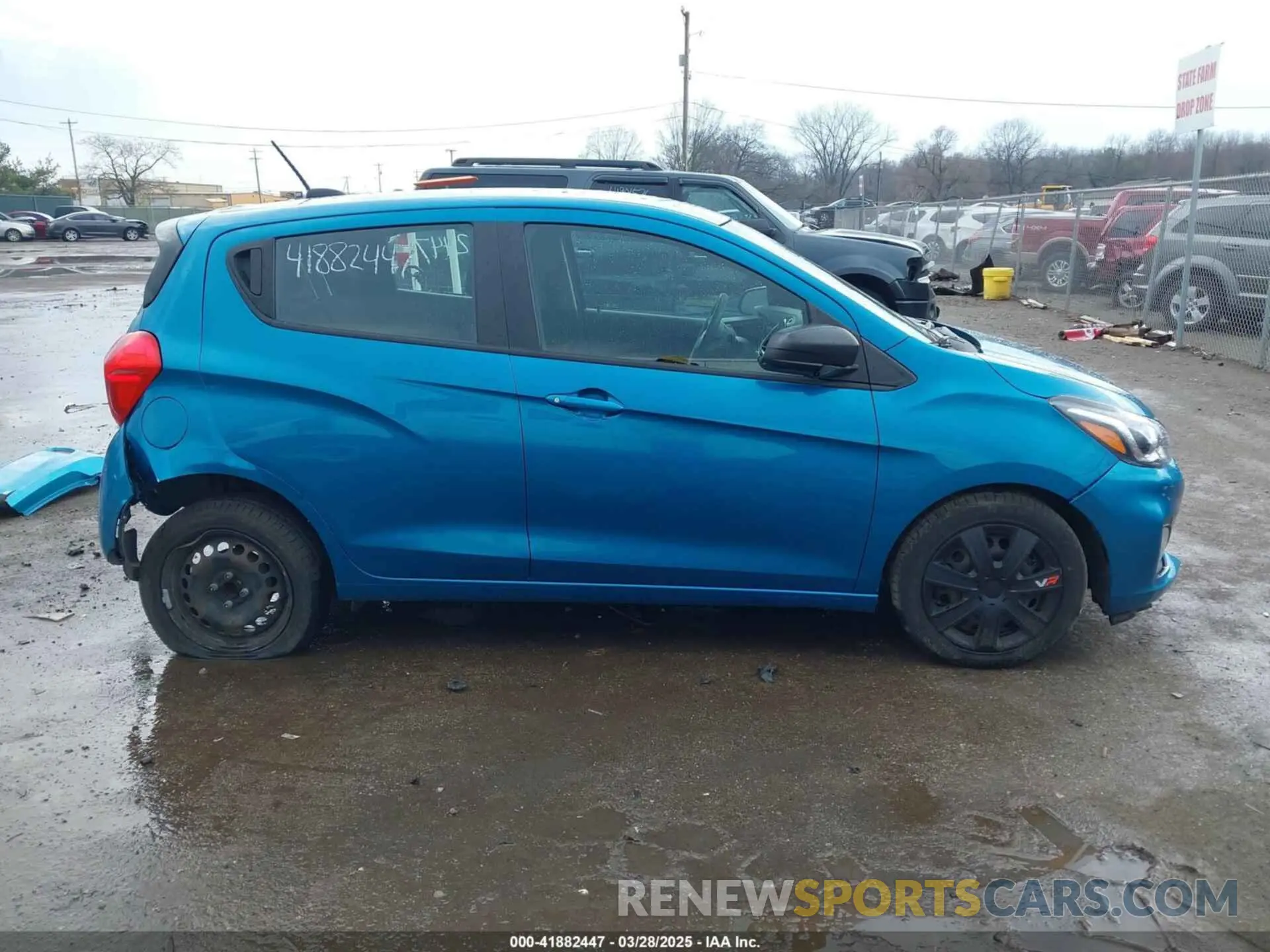 14 Фотография поврежденного автомобиля KL8CB6SA2KC706171 CHEVROLET SPARK 2019