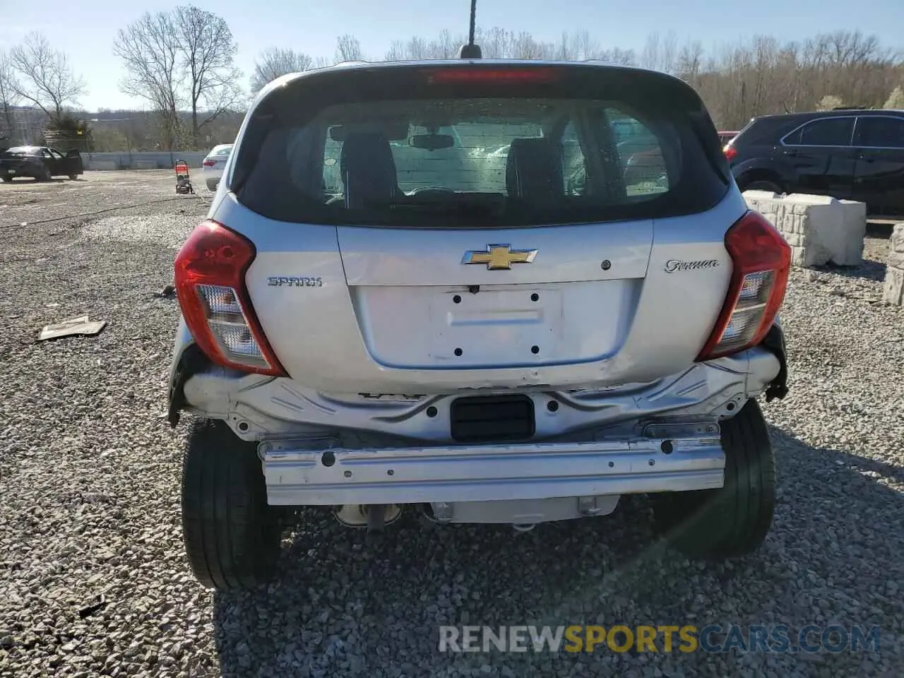 6 Photograph of a damaged car KL8CB6SA3KC702453 CHEVROLET SPARK 2019