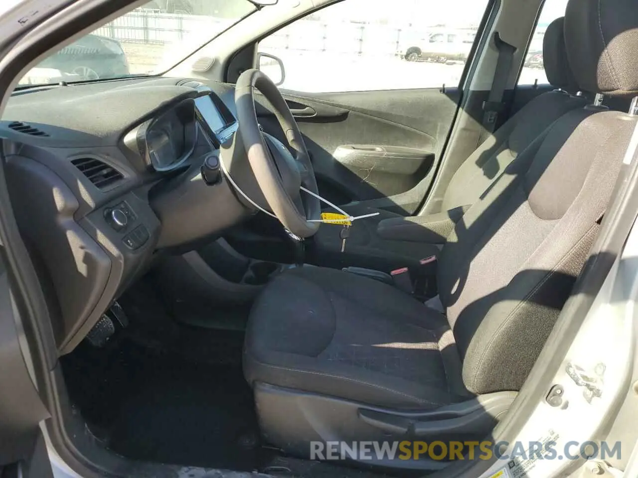 7 Photograph of a damaged car KL8CB6SA3KC702453 CHEVROLET SPARK 2019