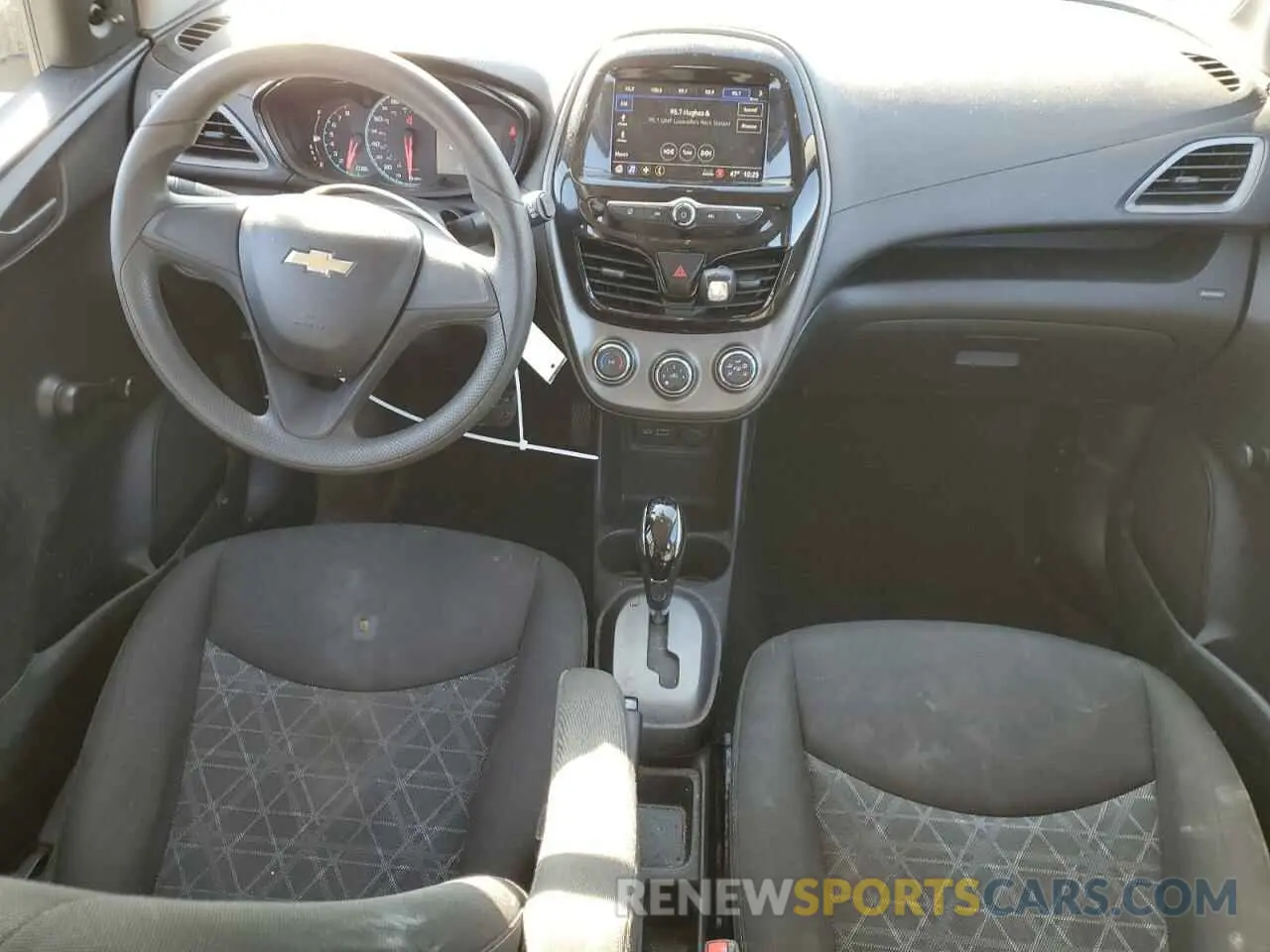 8 Photograph of a damaged car KL8CB6SA3KC702453 CHEVROLET SPARK 2019
