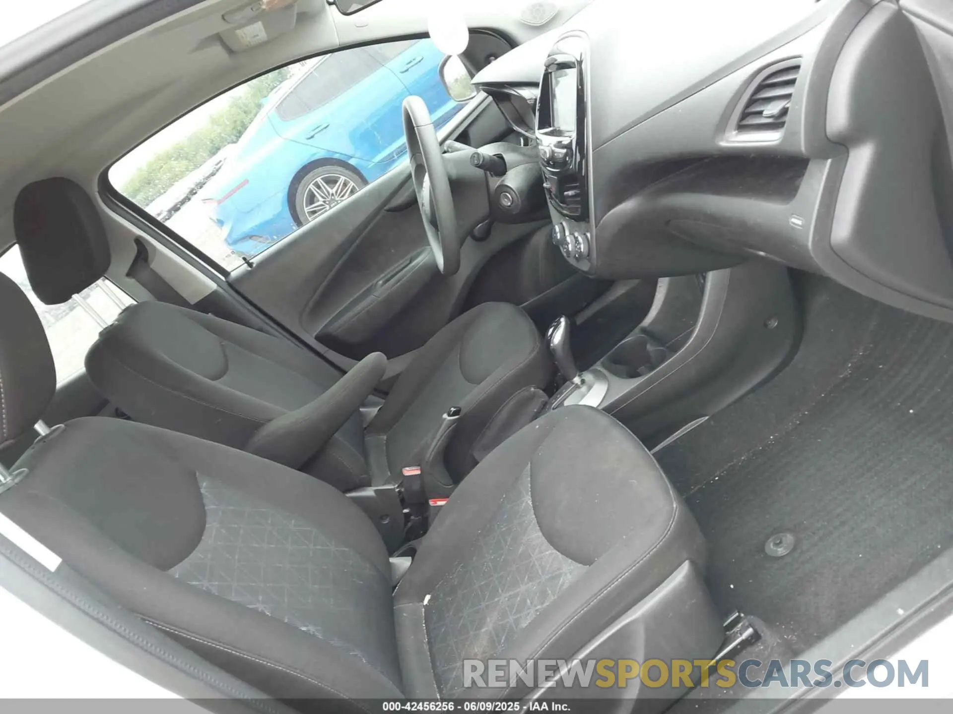 5 Photograph of a damaged car KL8CB6SA3KC735159 CHEVROLET SPARK 2019