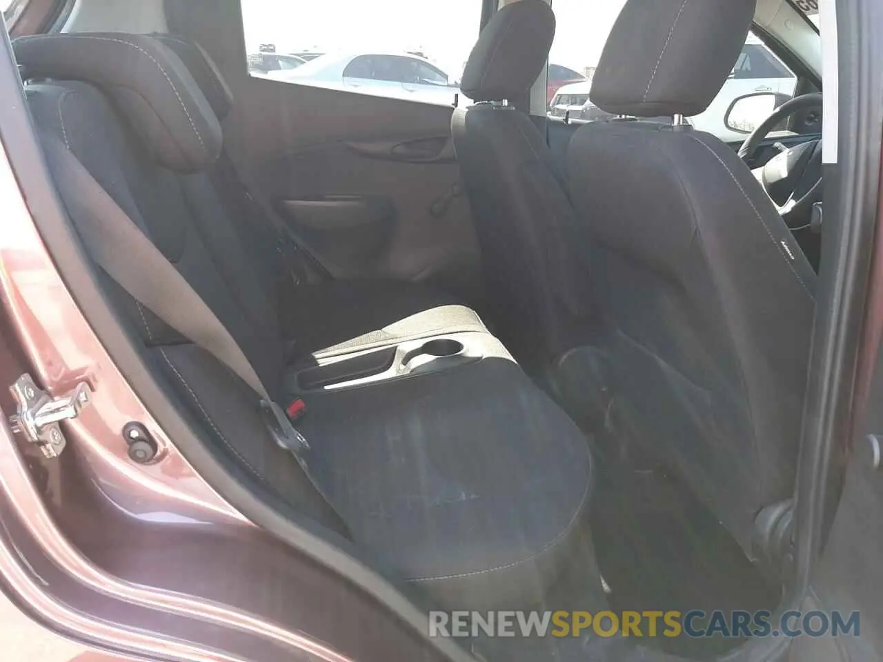 10 Фотография поврежденного автомобиля KL8CB6SA3KC743715 CHEVROLET SPARK 2019