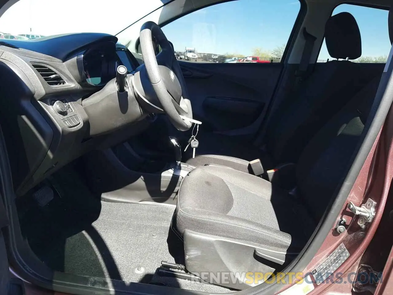 7 Фотография поврежденного автомобиля KL8CB6SA3KC743715 CHEVROLET SPARK 2019