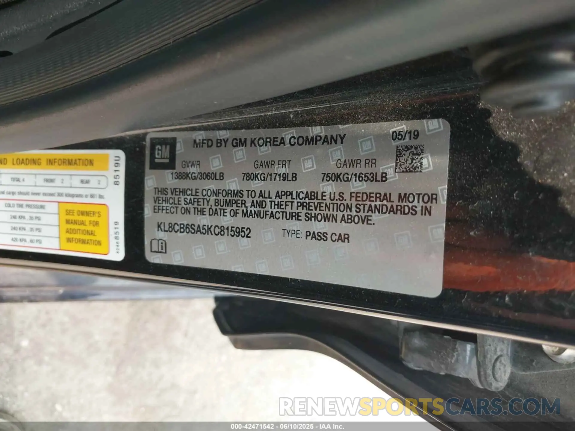 9 Photograph of a damaged car KL8CB6SA5KC815952 CHEVROLET SPARK 2019