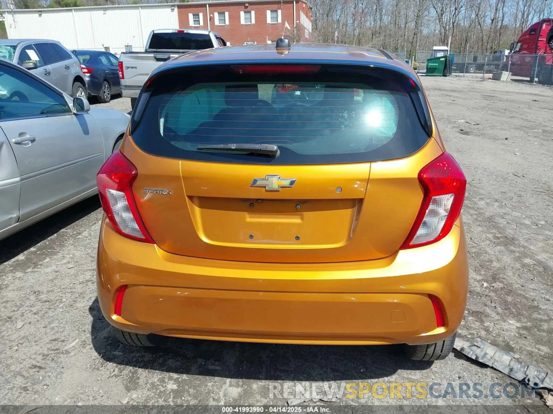 16 Photograph of a damaged car KL8CB6SA6KC764879 CHEVROLET SPARK 2019