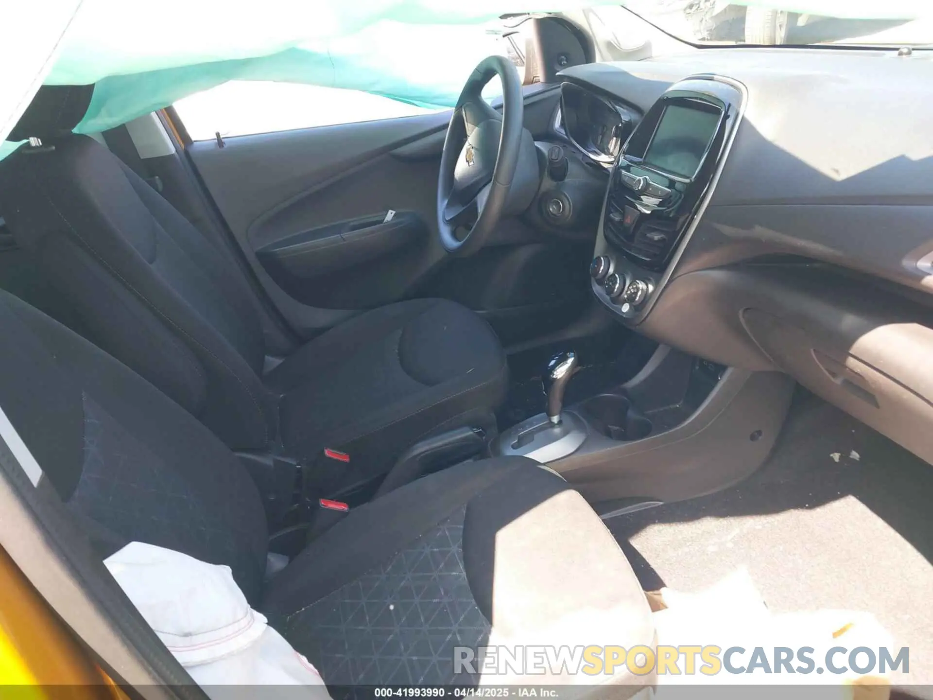 5 Photograph of a damaged car KL8CB6SA6KC764879 CHEVROLET SPARK 2019