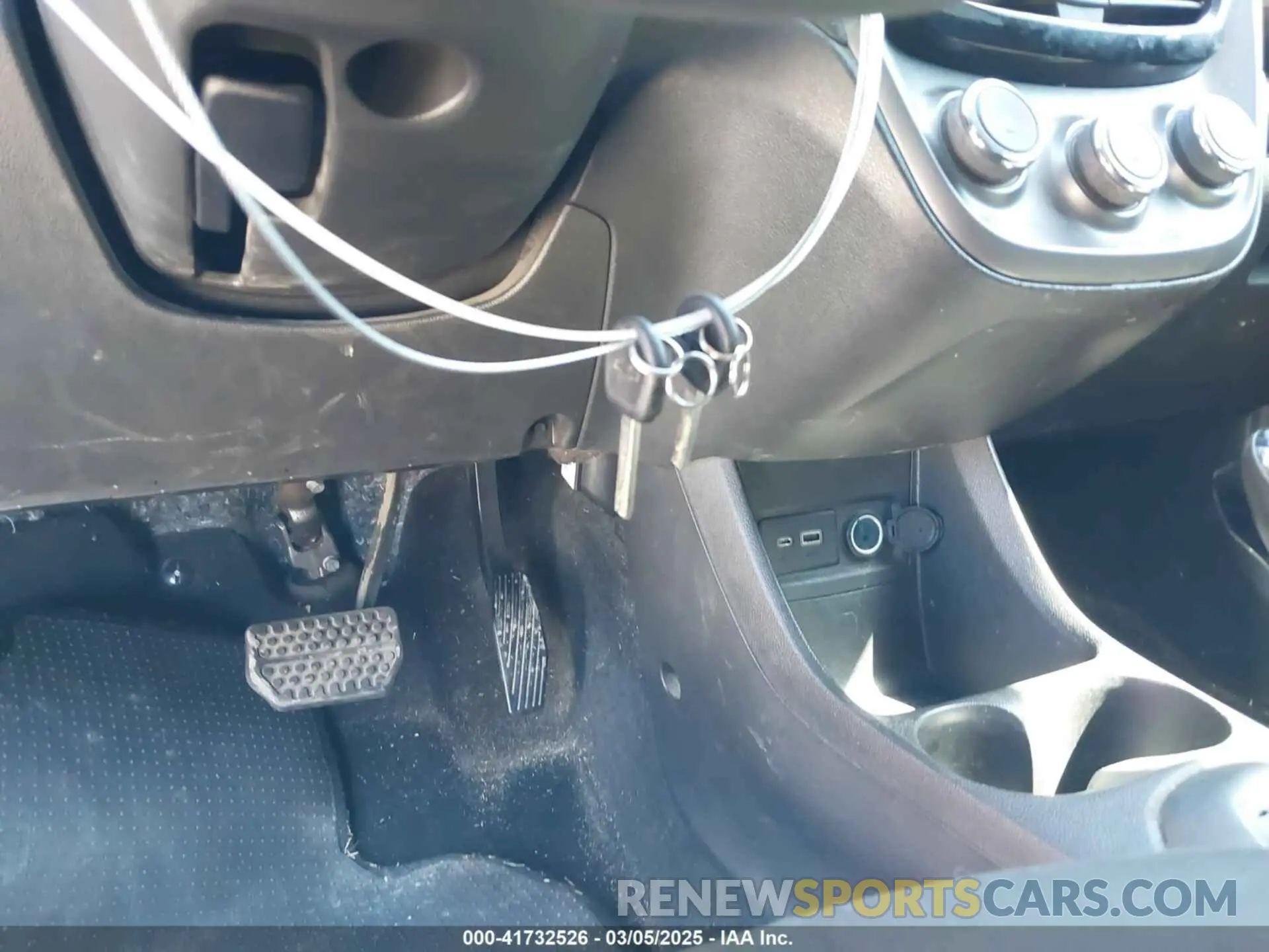 11 Фотография поврежденного автомобиля KL8CB6SA8KC729504 CHEVROLET SPARK 2019