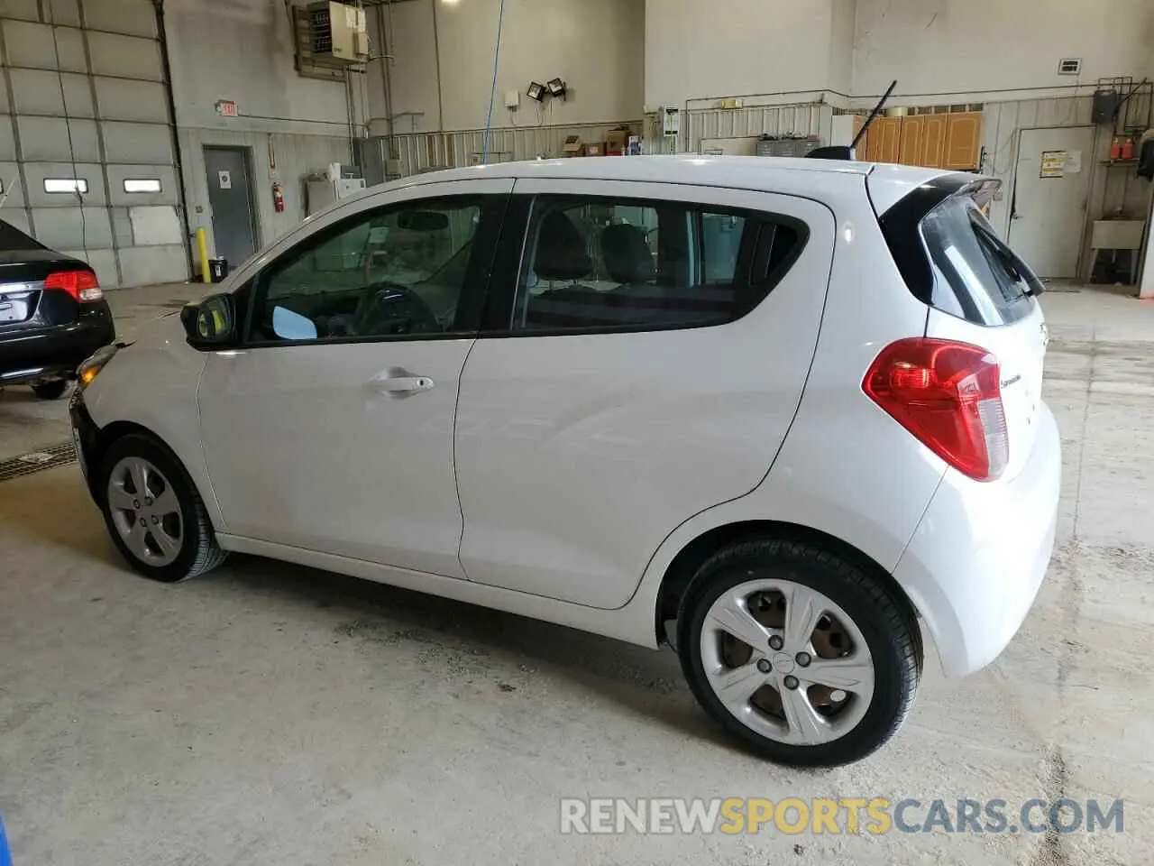 2 Фотография поврежденного автомобиля KL8CB6SA8KC764690 CHEVROLET SPARK 2019