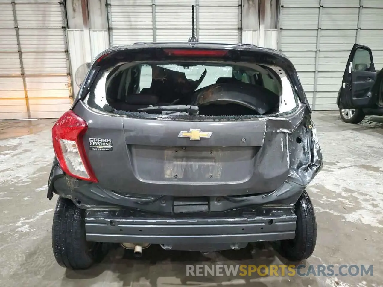 6 Photograph of a damaged car KL8CB6SA9KC820250 CHEVROLET SPARK 2019